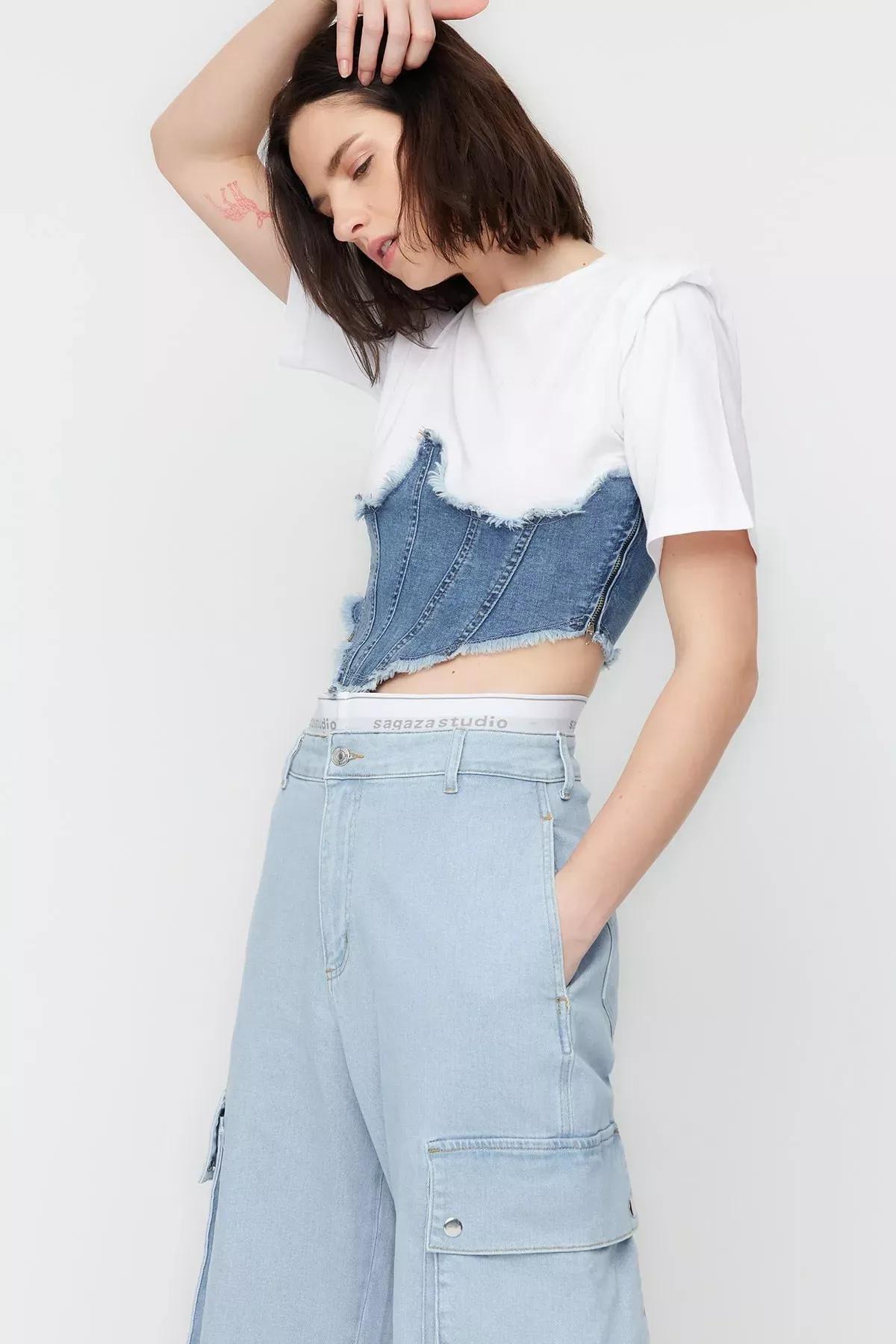 Blue Fitted Crew Neck Blouse, Blue, medium