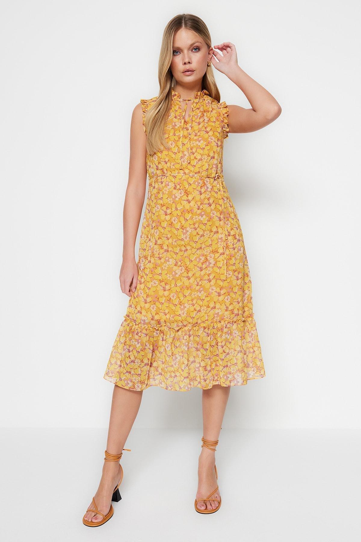 Yellow Floral Standing Collar Shift Dress, , large image number 4