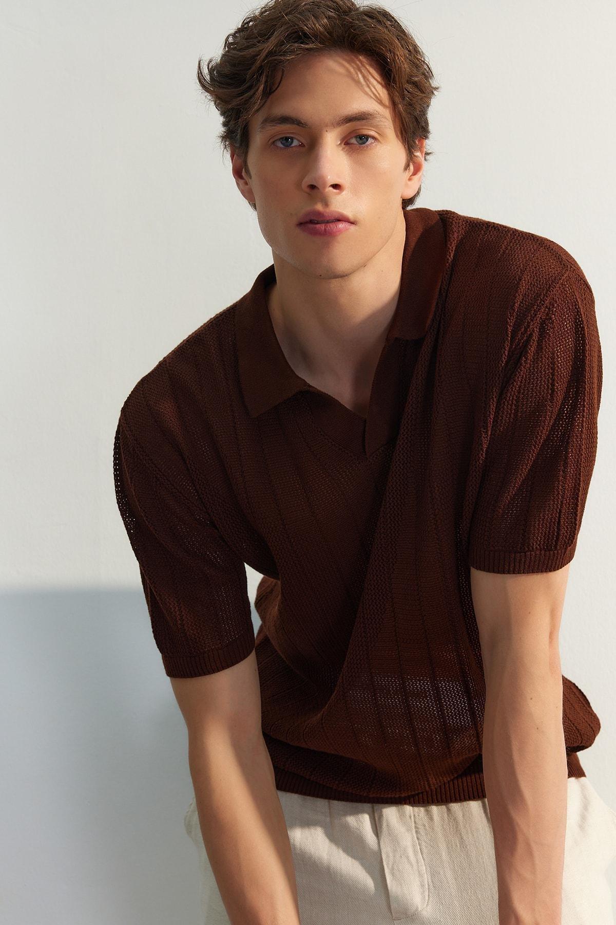 Brown Short Sleeve Openwork Knitwear T-Shirt, , large image number 0
