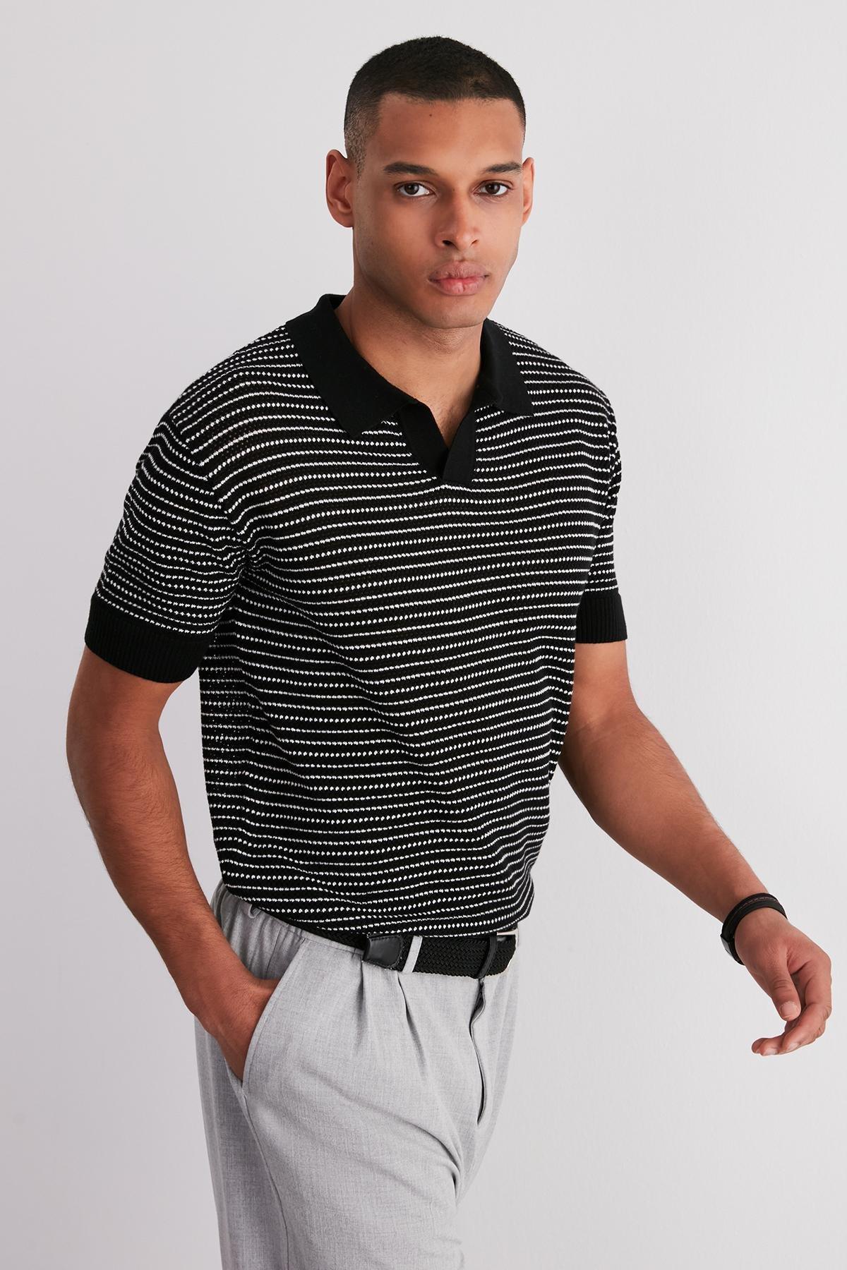 Black Relaxed Polo Neck Knitted T-Shirt, , medium