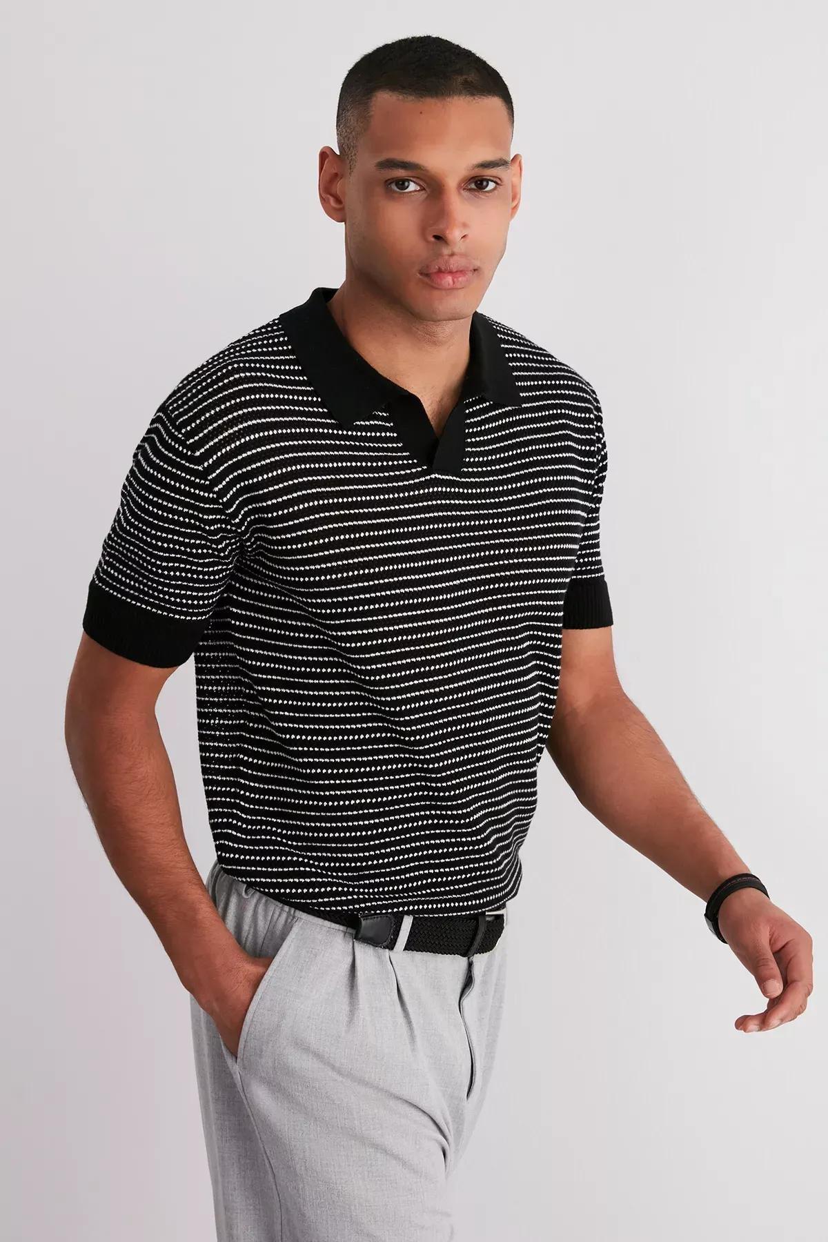 Black Relaxed Polo Neck Knitted T-Shirt, , large image number 0