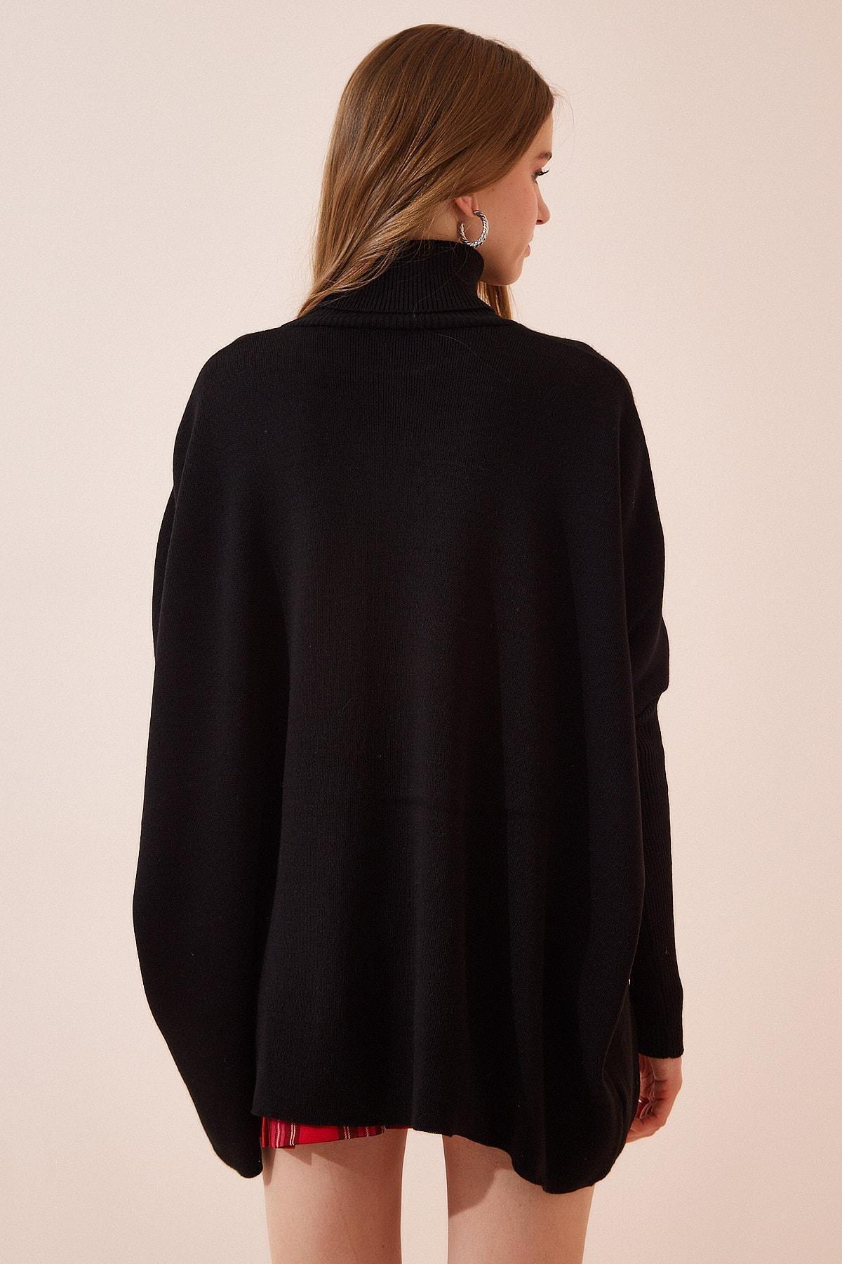 Black Turtleneck Oversize Sweater, , large image number 3