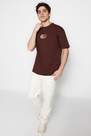 Trendyol - Brown Relaxed Crew Neck T-Shirt