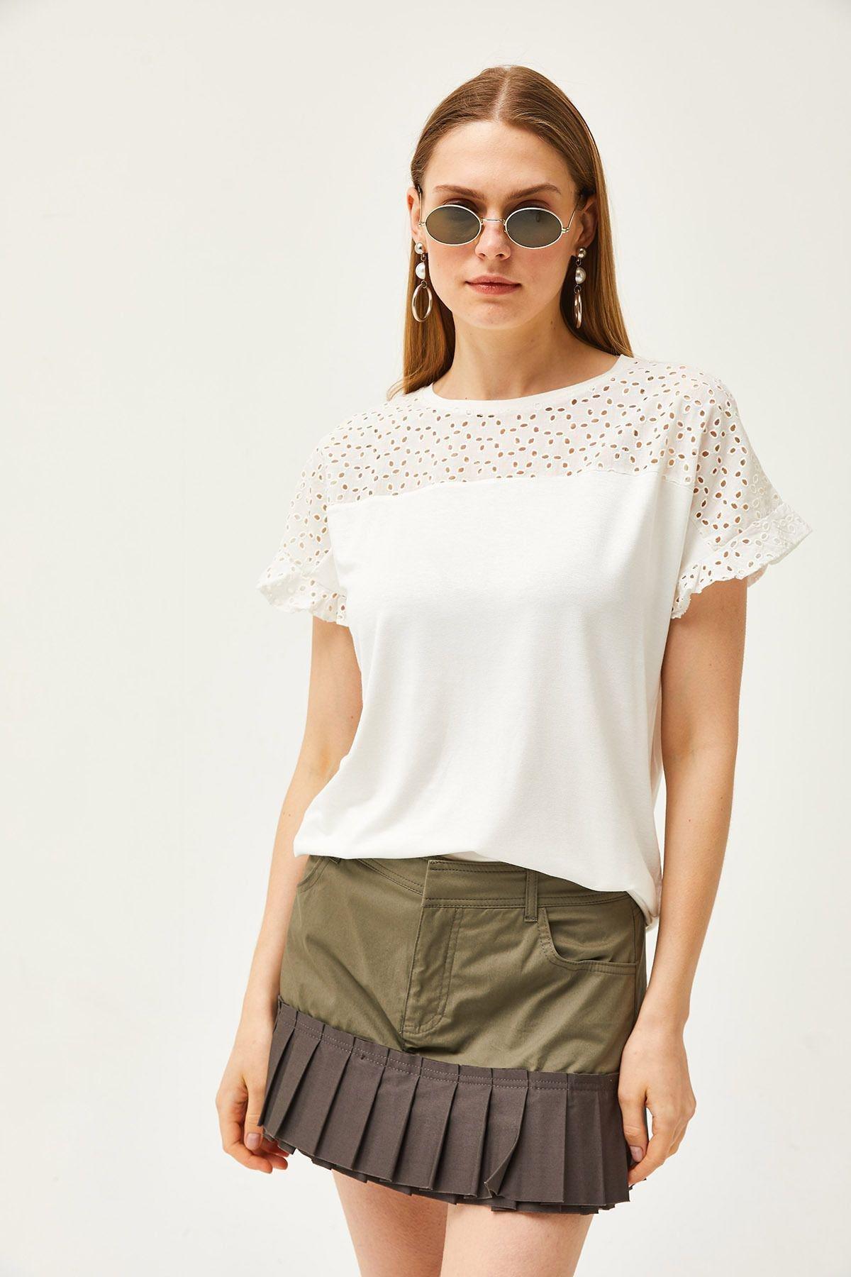 Beige scalloped Sleeve flounce T-Shirt, Ecru, large image number 1