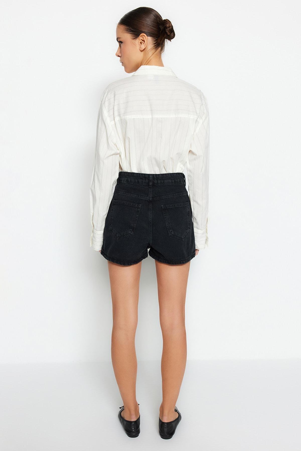 Black Mid Waist Shorts, , large image number 5