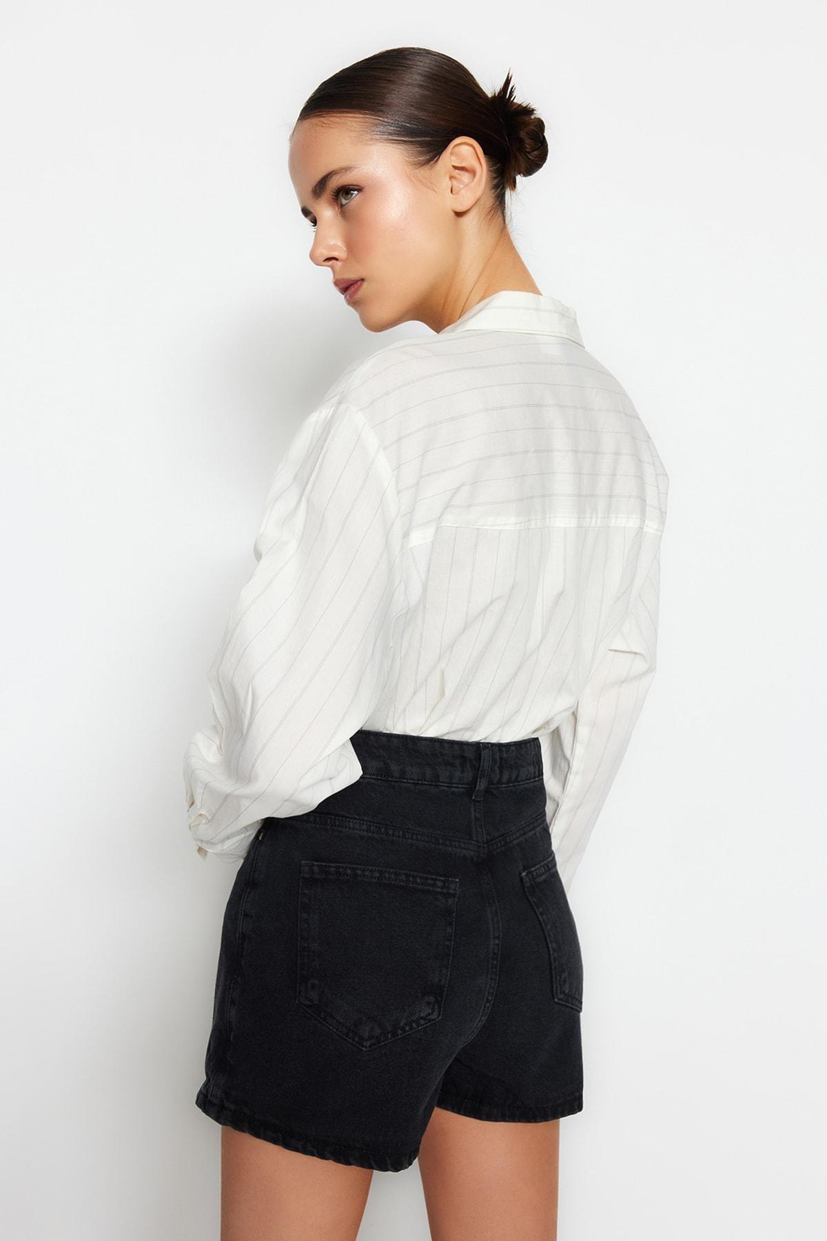 Black Mid Waist Shorts, , large image number 7