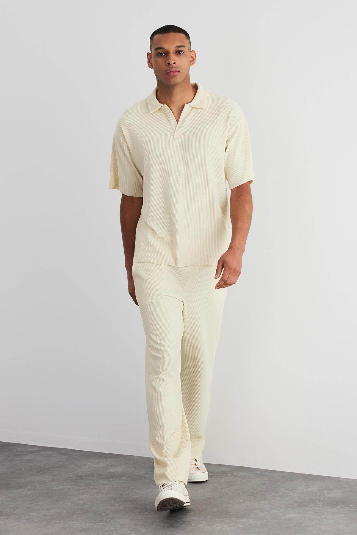 Ecru Limited Edition Textured Anti-Wrinkle T-Shirt, , medium