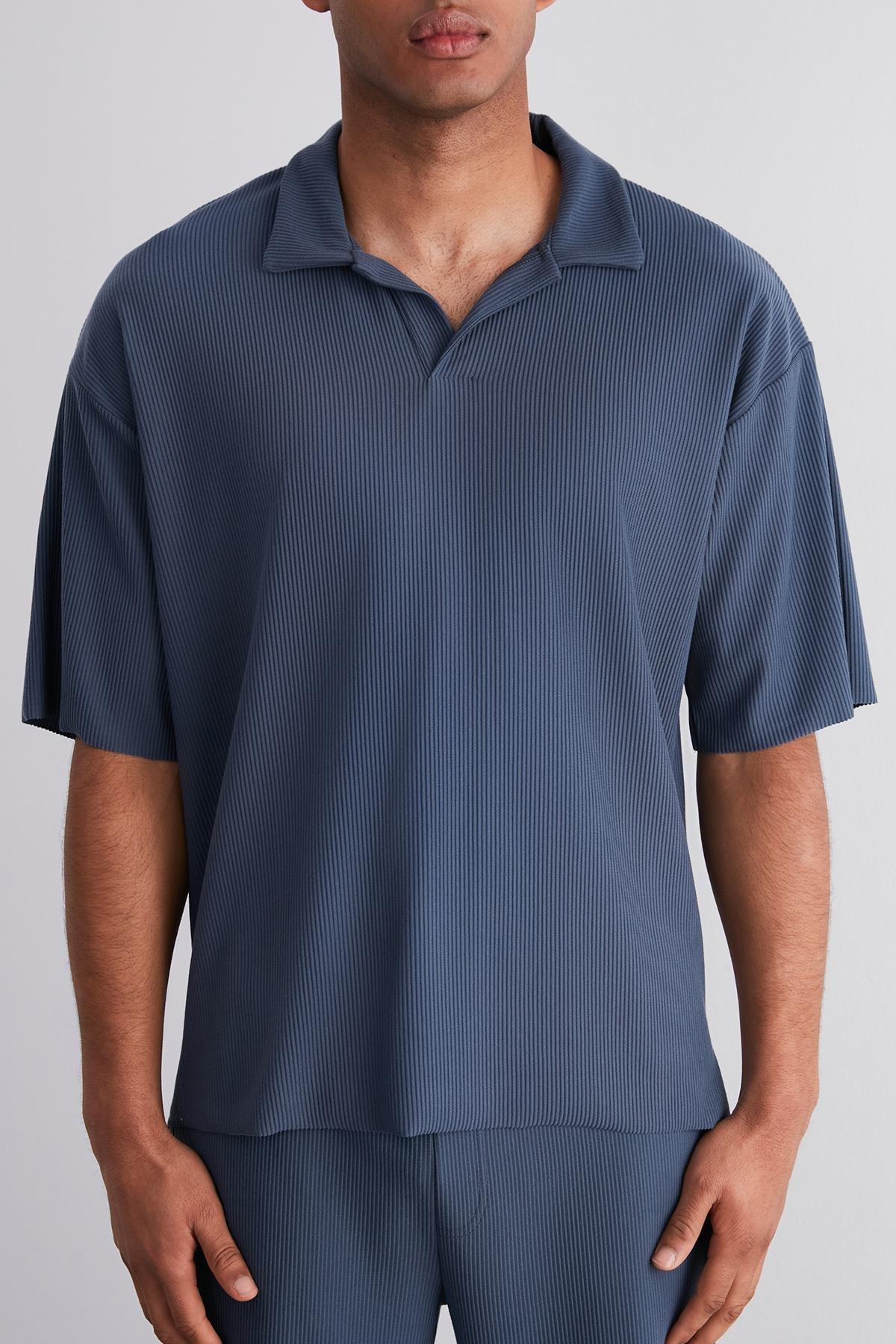 Blue Oversized Textured Collared T-Shirt, , large image number 3
