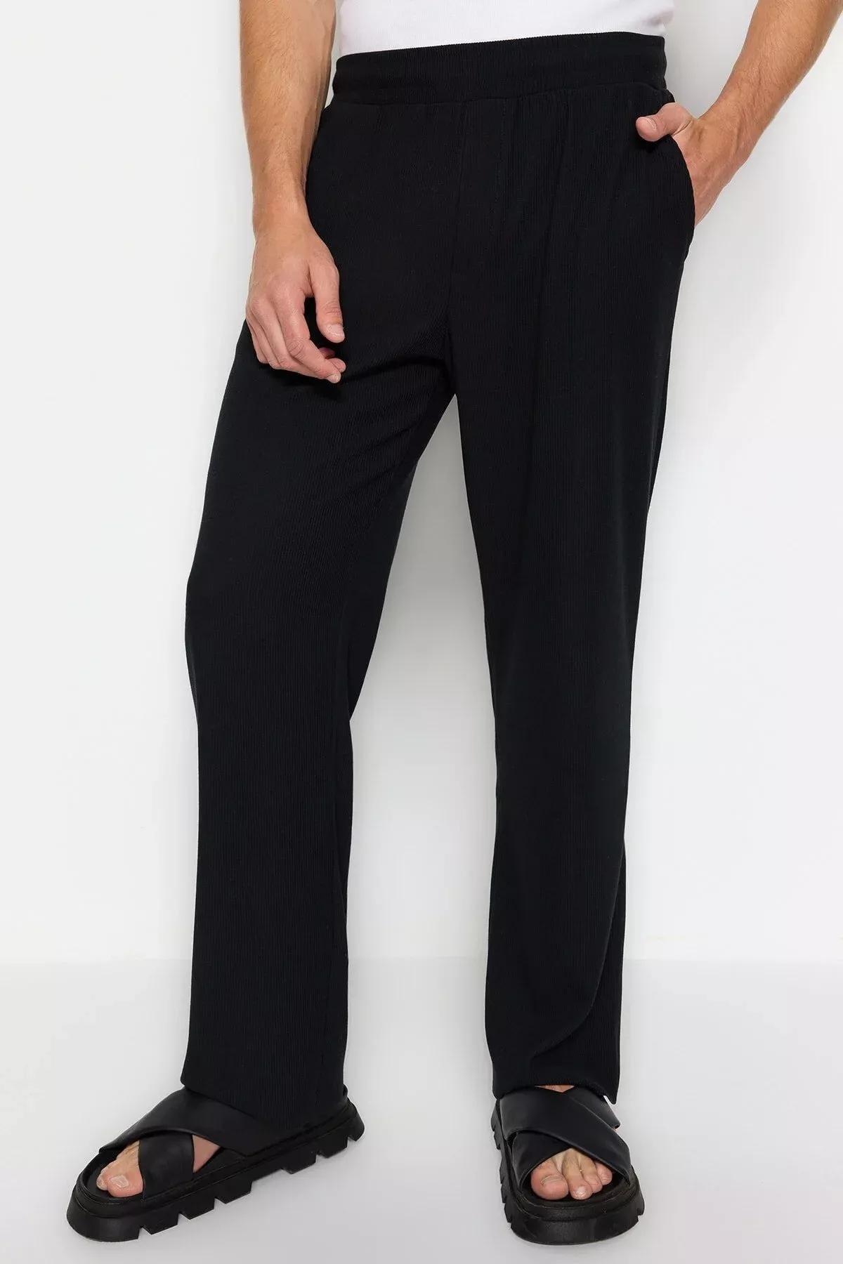 بنطال رياضي بإصدار محدود بقصة ساق عريضة بملمس بارز، أسود, BLACK, large image number 8