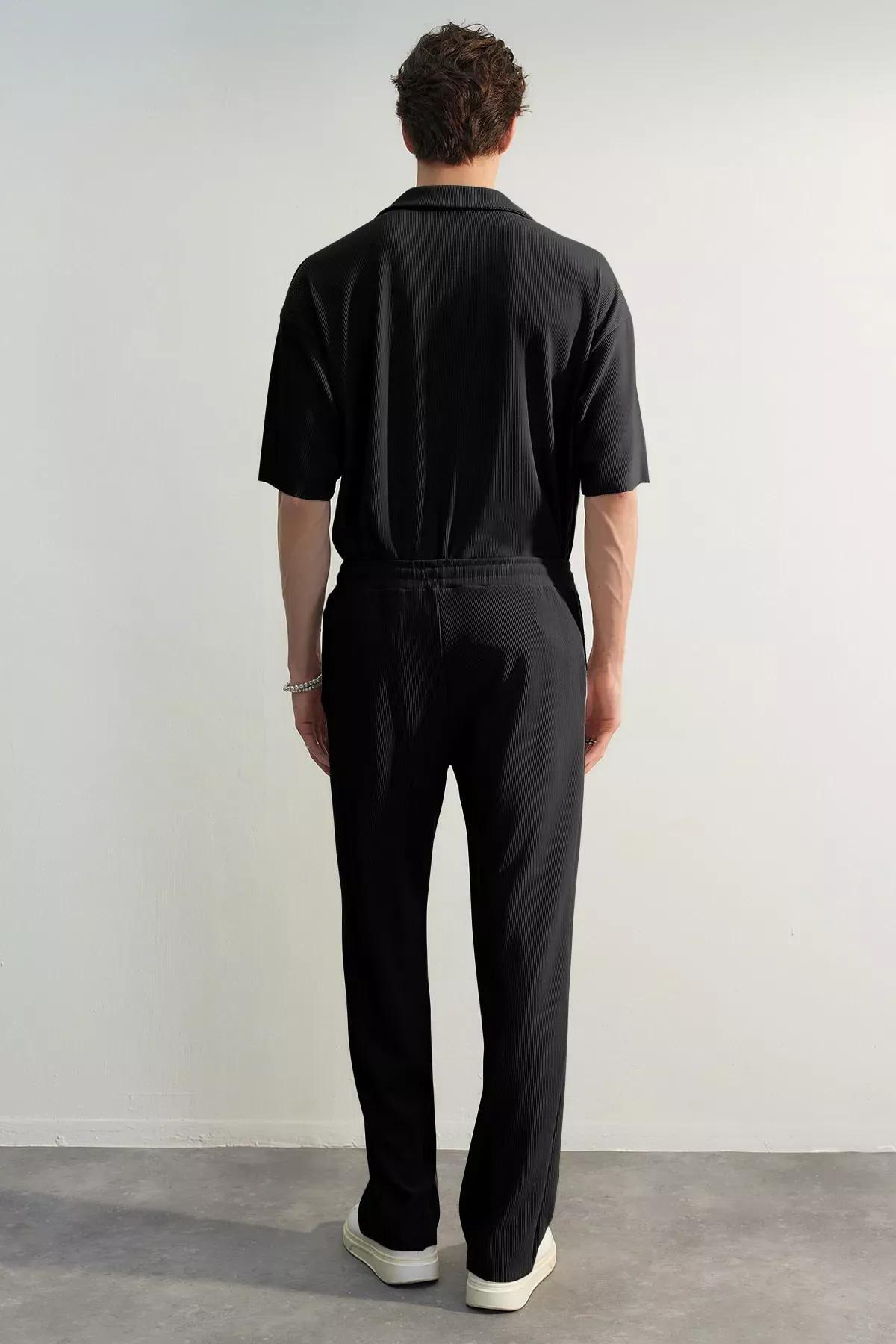 بنطال رياضي بإصدار محدود بقصة ساق عريضة بملمس بارز، أسود, BLACK, large image number 11