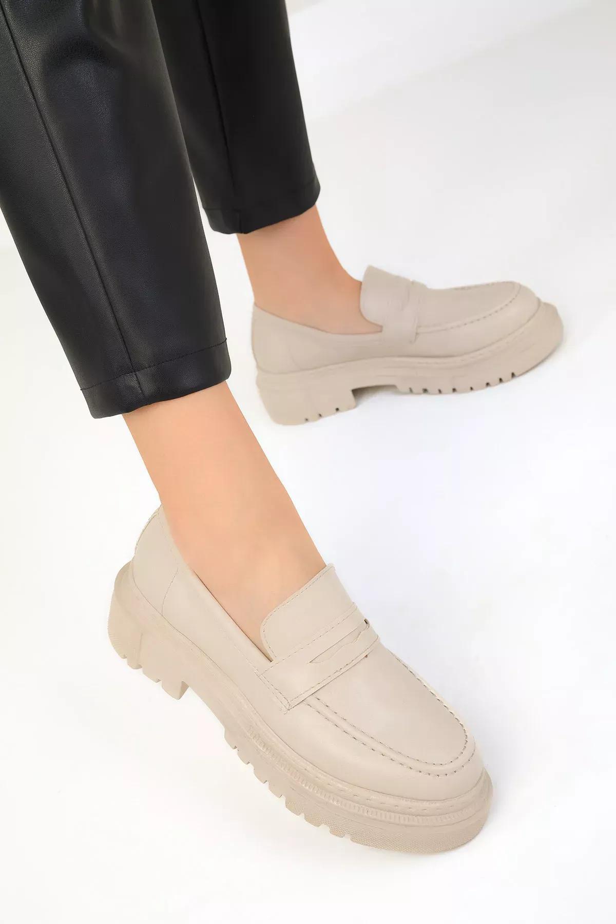 SOHO - Beige Casual Shoes