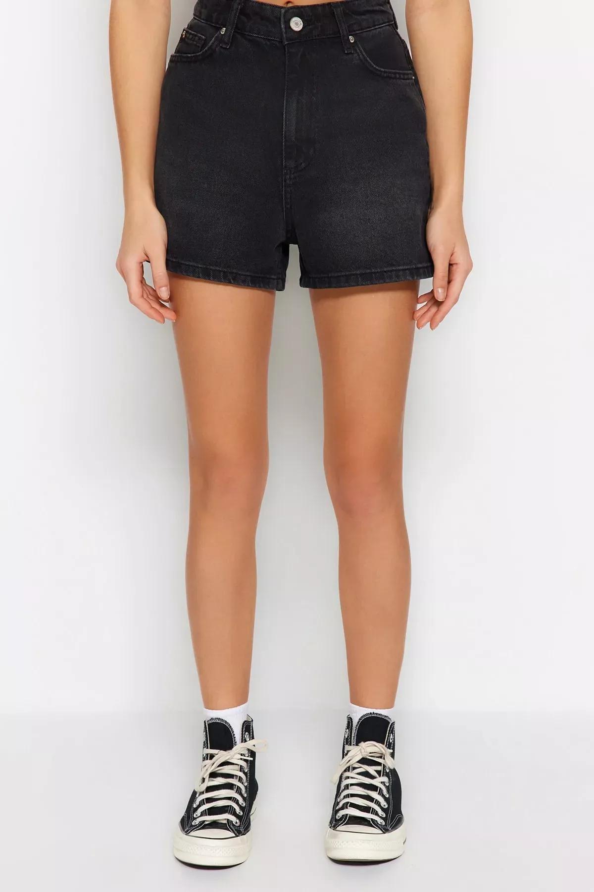 Black High Waist Mom Shorts, Black, large image number 3