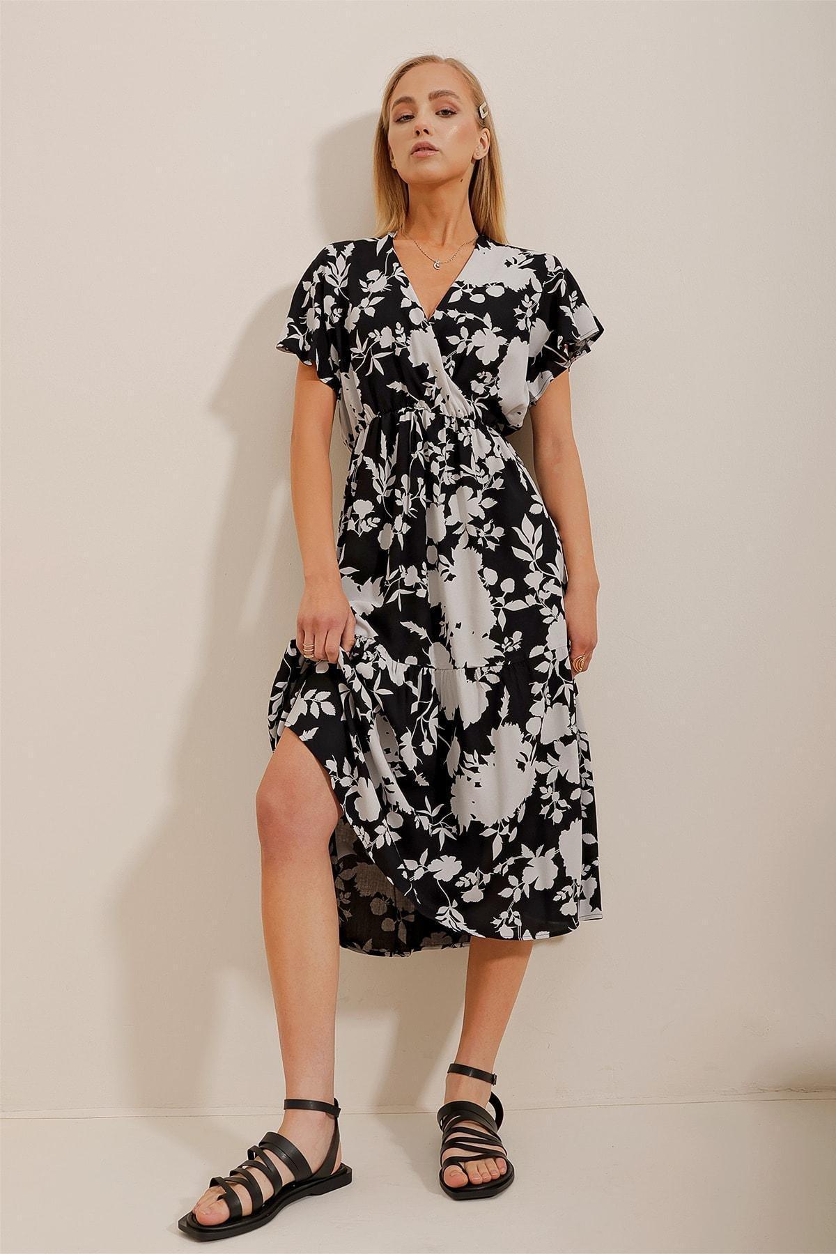 Black Floral Ruffle Hem V-Neck Dress, , large image number 5