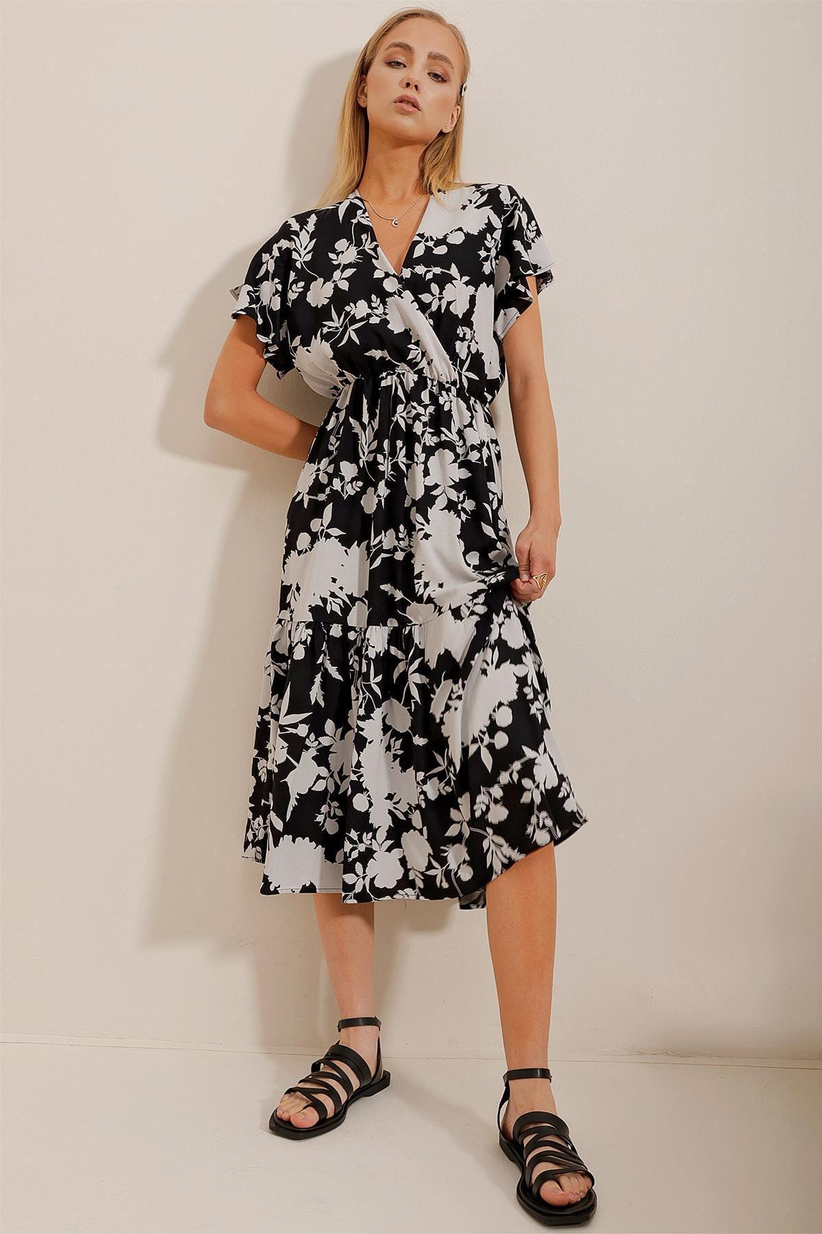 Black Floral Ruffle Hem V-Neck Dress, , large image number 7