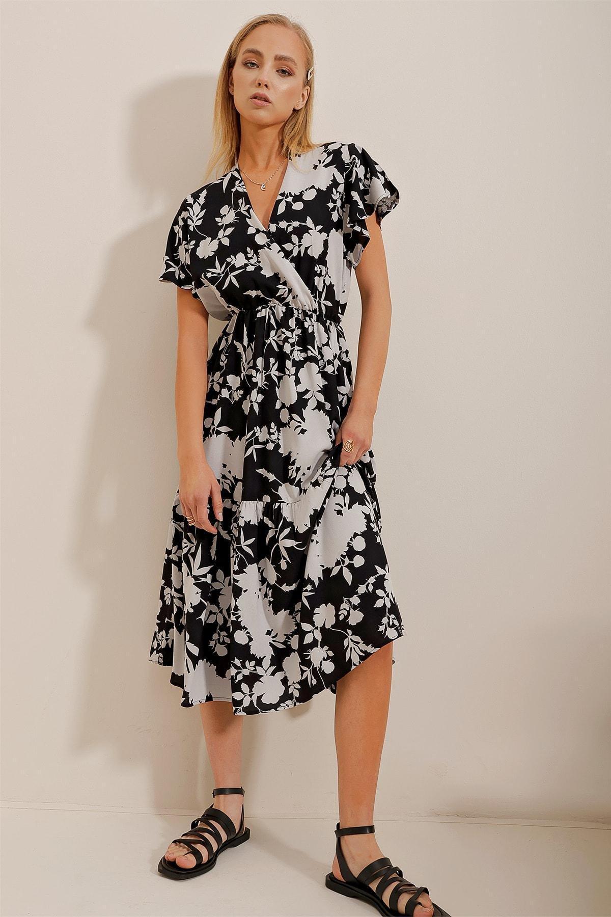 Black Floral Ruffle Hem V-Neck Dress, , large image number 9