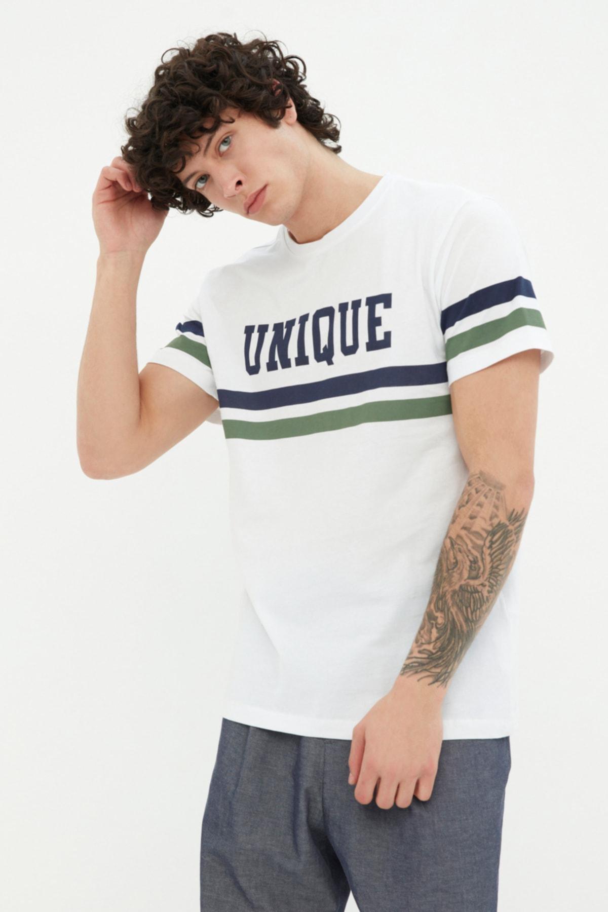White Regular T-Shirt, , large image number 0