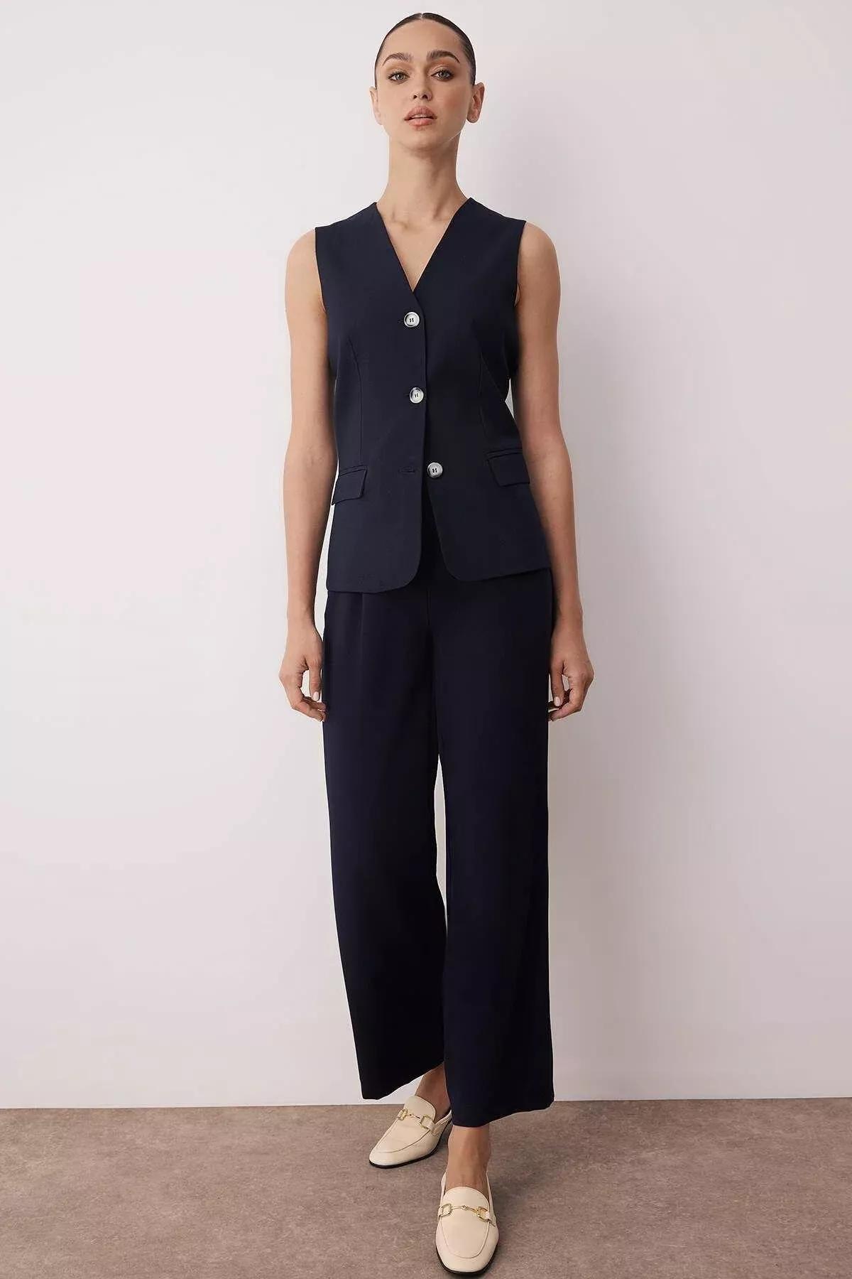 بنطال بكسرات وخصر مرتفع، كحلي, Dark Navyblue, large image number 1