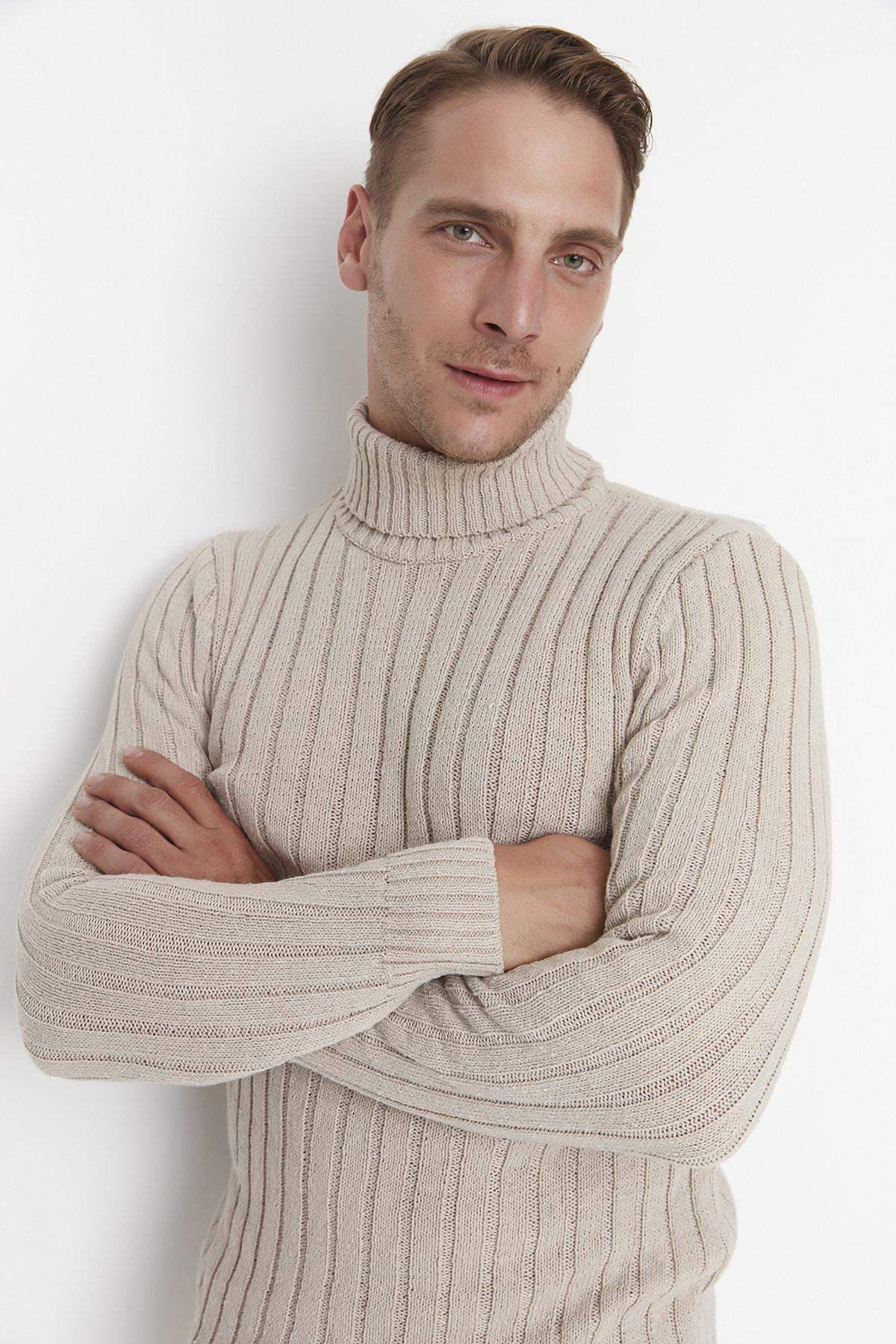 Beige Turtleneck Sweater, , large image number 2
