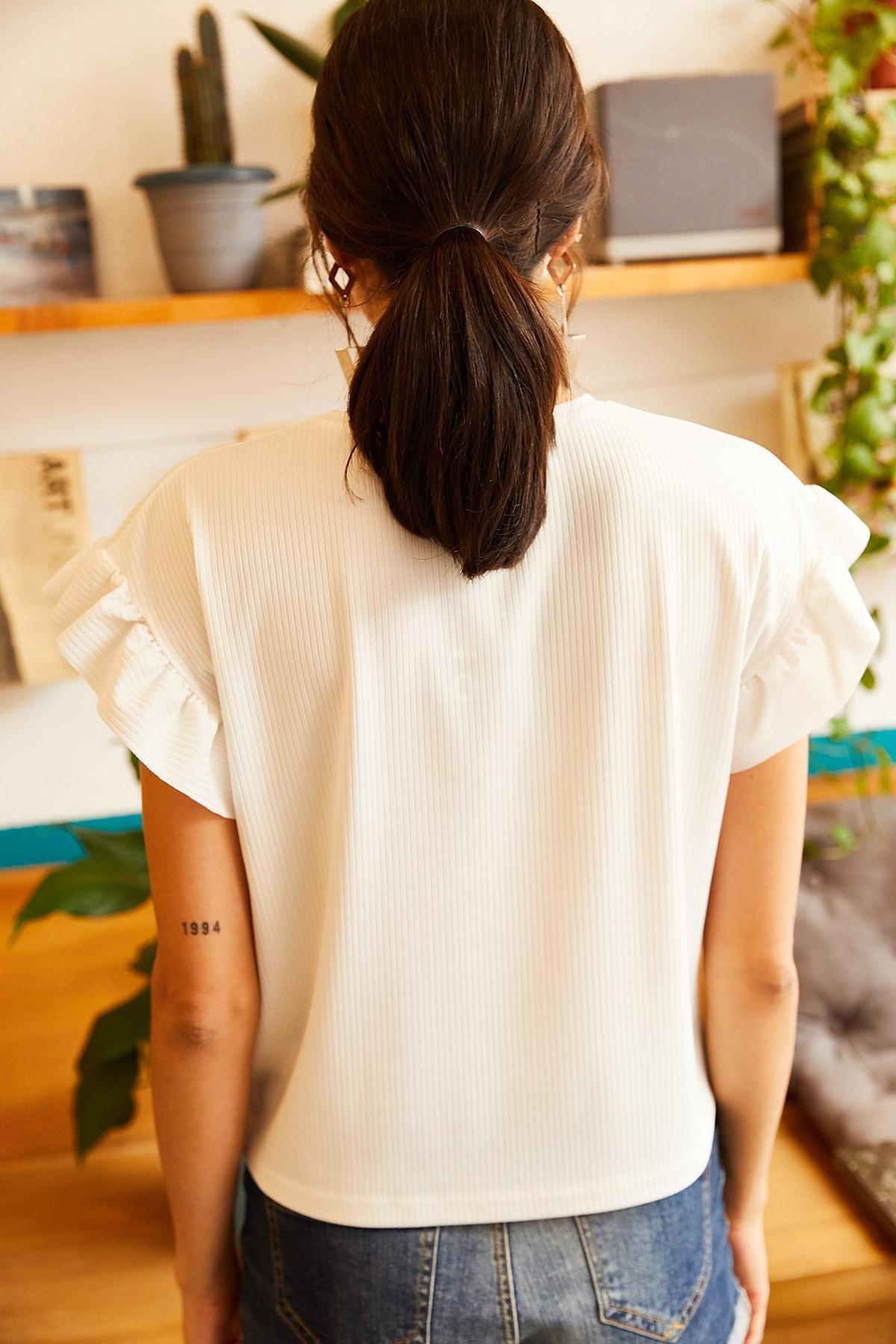 White Camisole With Frilly Sleeves T-Shirt, , large image number 4