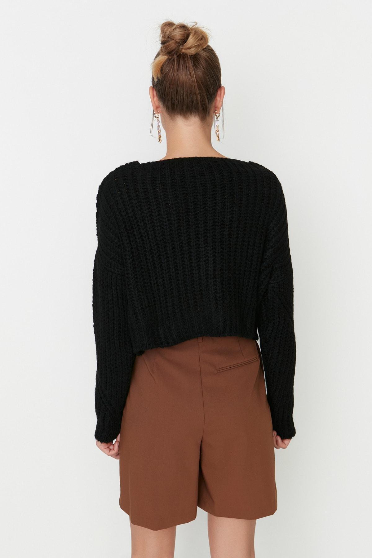 Black V-Neck Cardigan, , large image number 4
