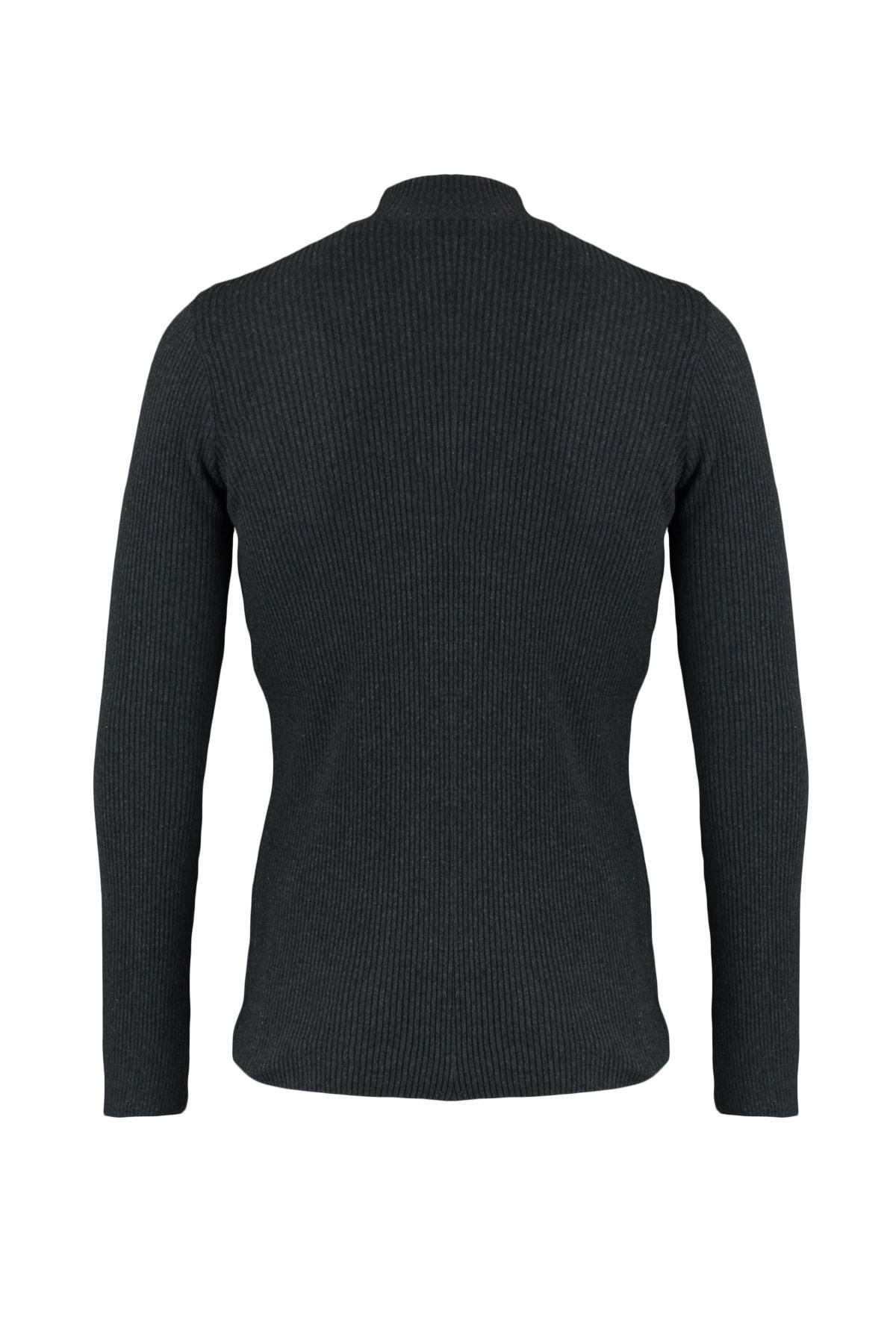 Trendyol - Gray High Neck Sweater
