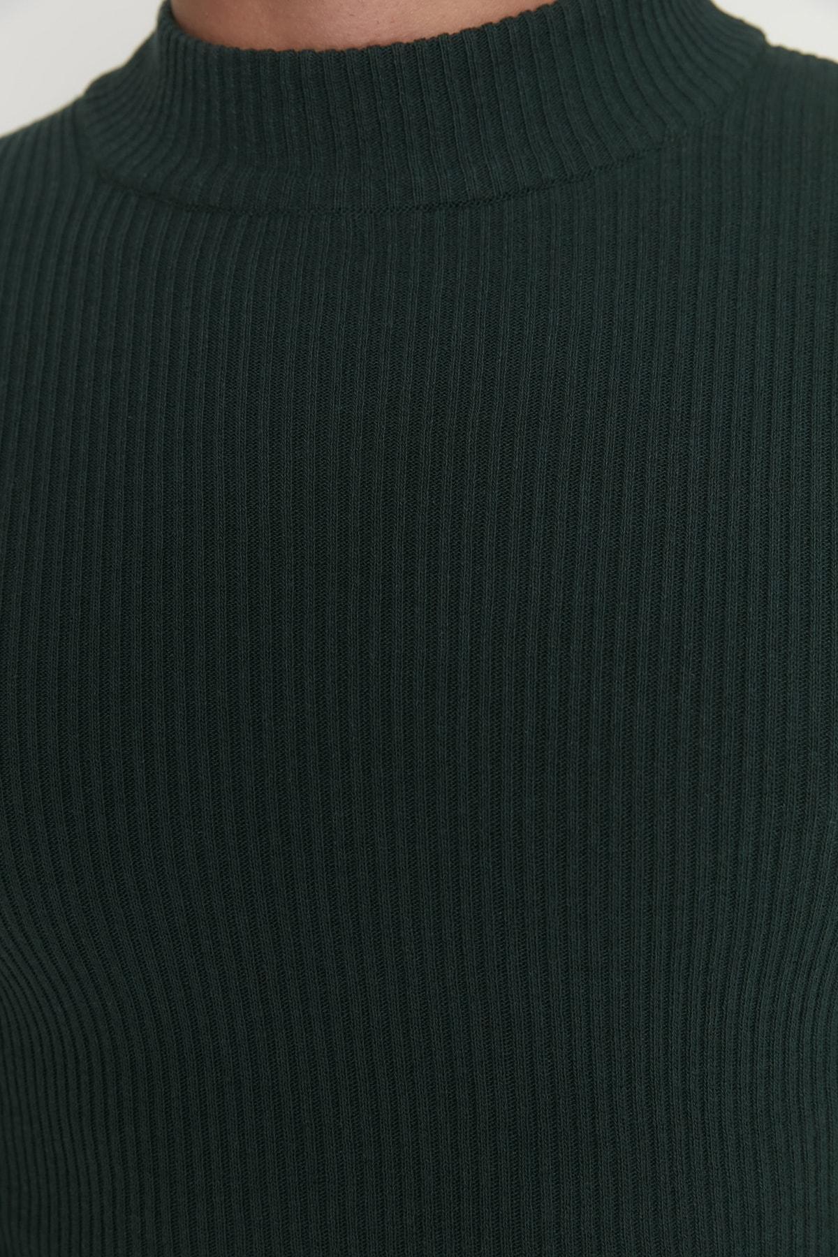 Green High Neck Sweater, Green, large image number 3