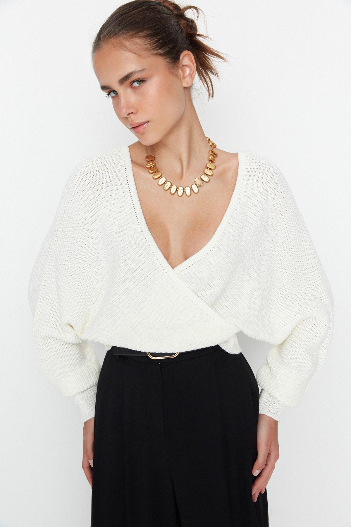 White Double-Breasted Sweater, , large image number 2