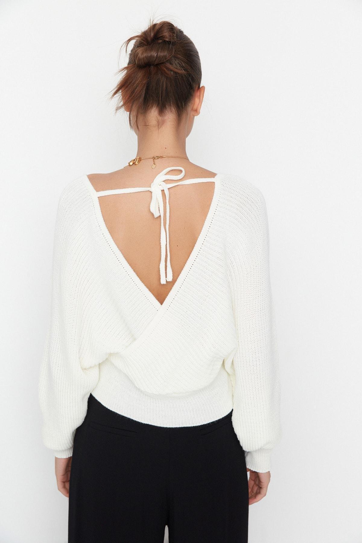 White Double-Breasted Sweater, , large image number 4
