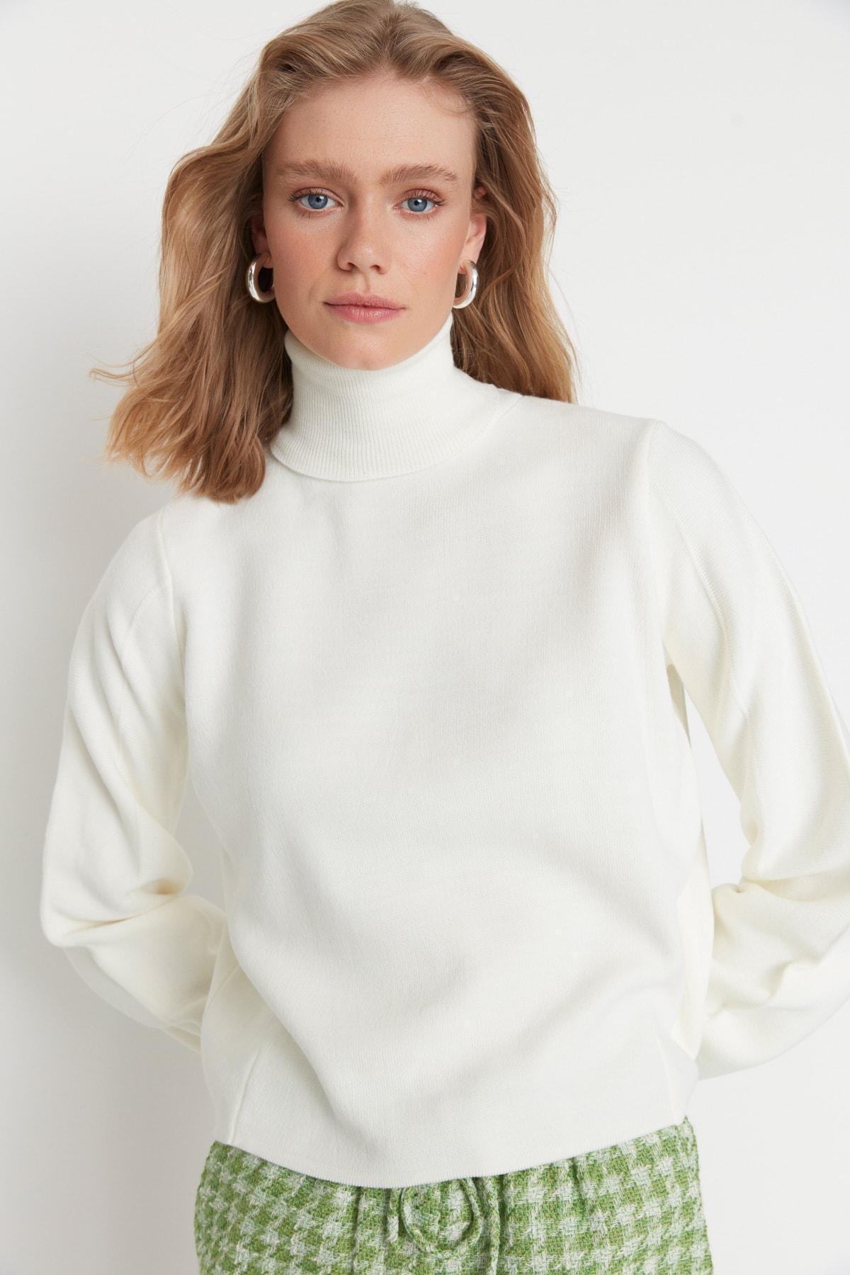 White Slim Turtleneck Sweater, Ecru, large image number 0