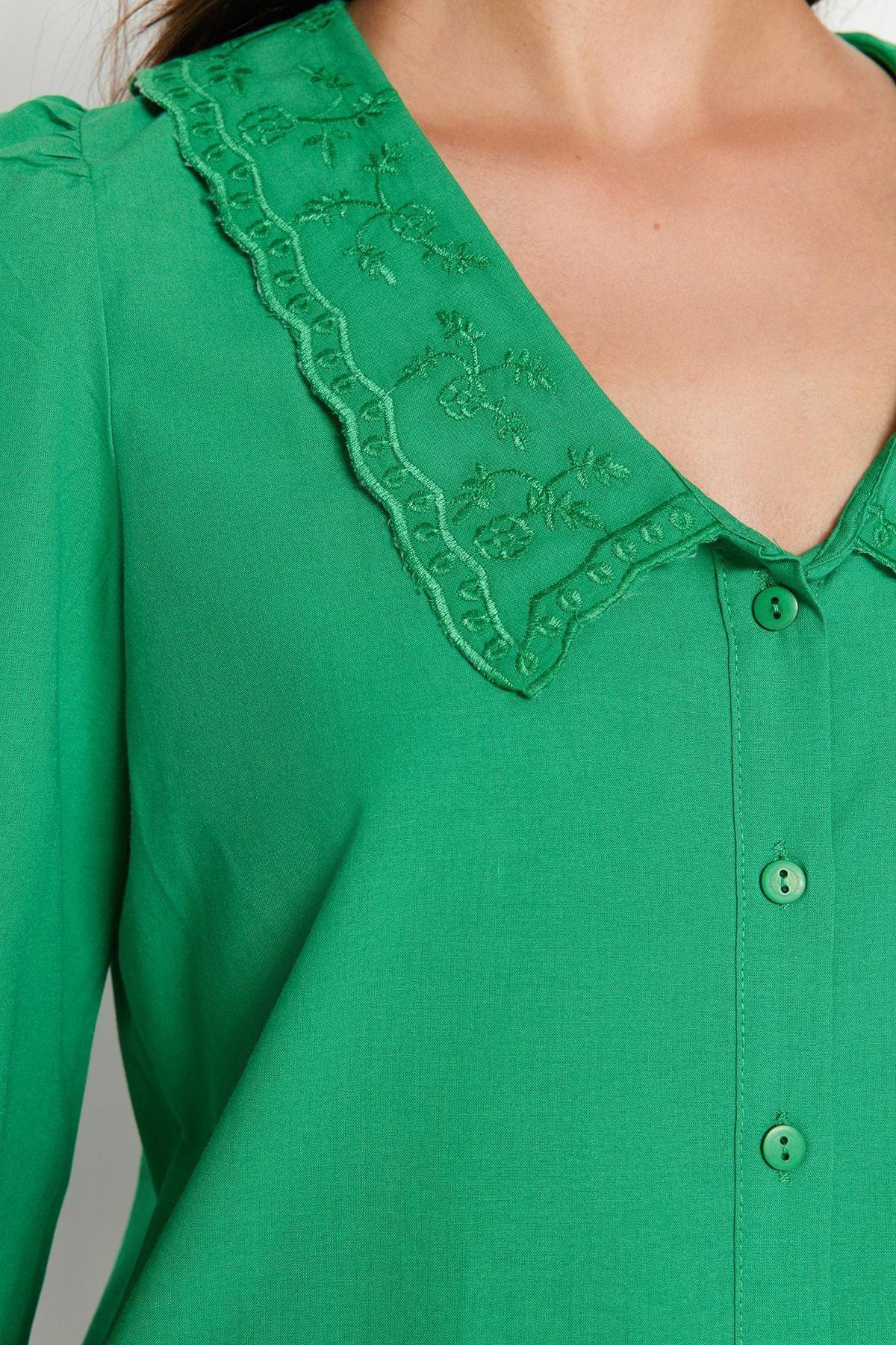 Green Peter Pan Collar Shirt, Green, large image number 4