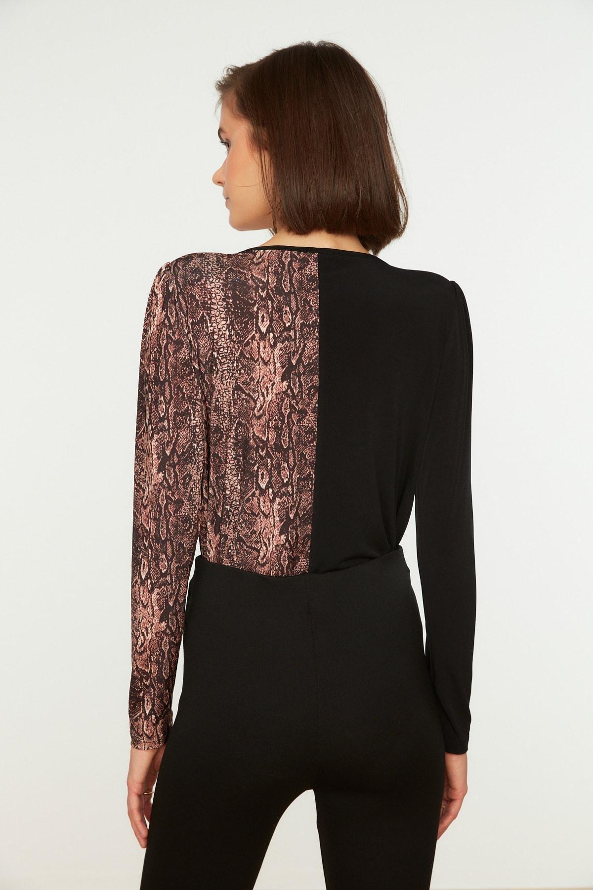 Double-Breasted Fitted Bodysuit, , large image number 4