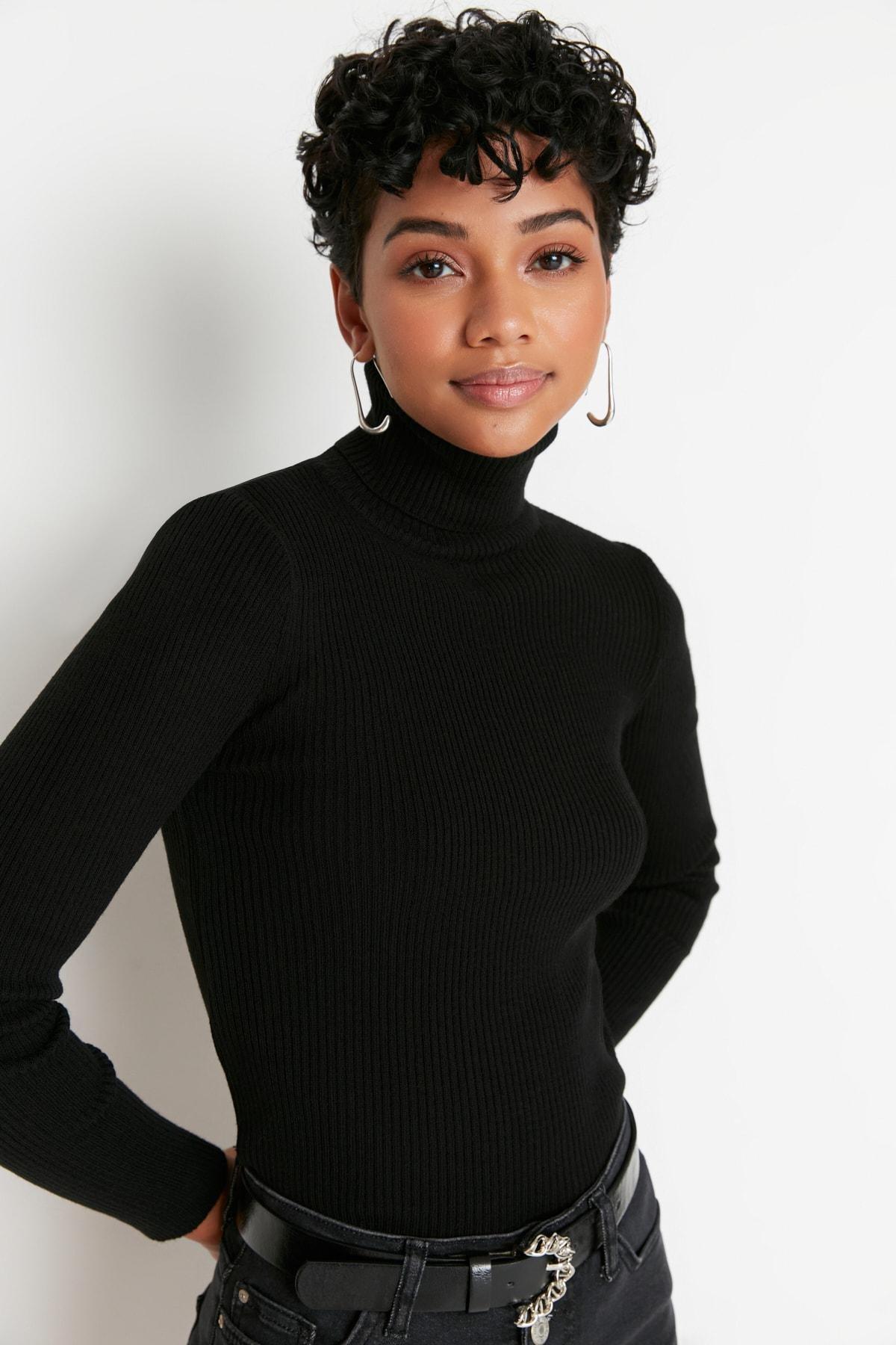 Black Regular Turtleneck Sweater, Black, large image number 1