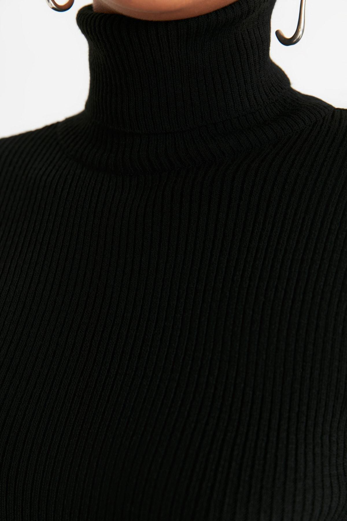 Black Regular Turtleneck Sweater, Black, large image number 4
