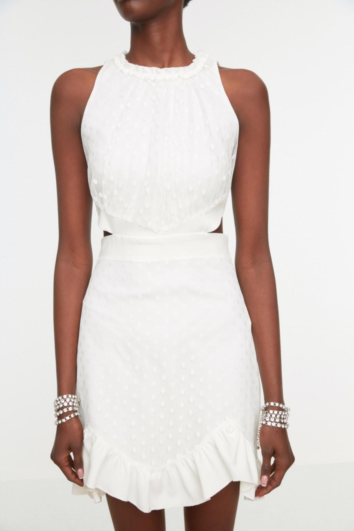 White Polka Dot Occasionwear Dress, , large image number 3