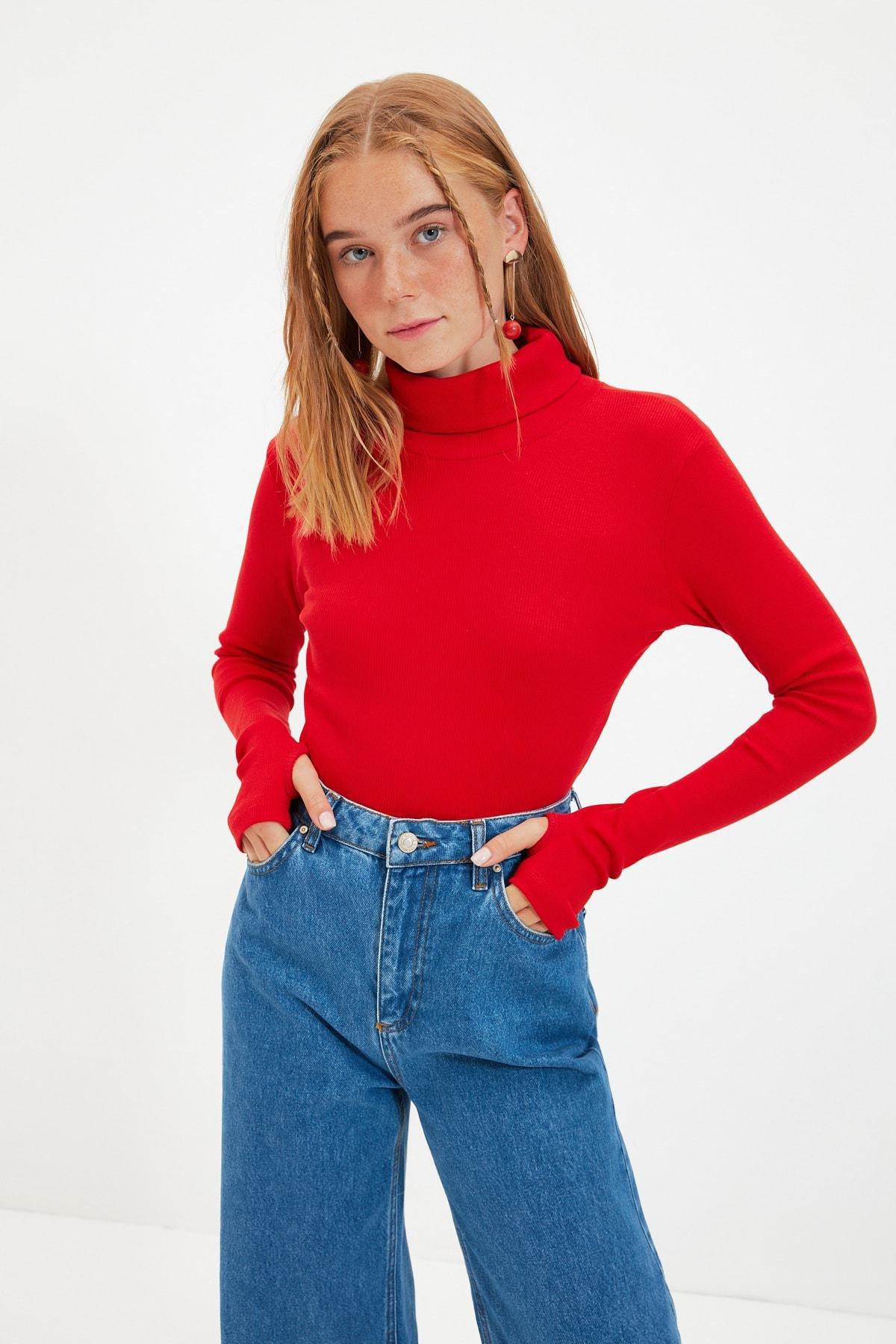 Red Turtleneck Blouse, , large image number 4