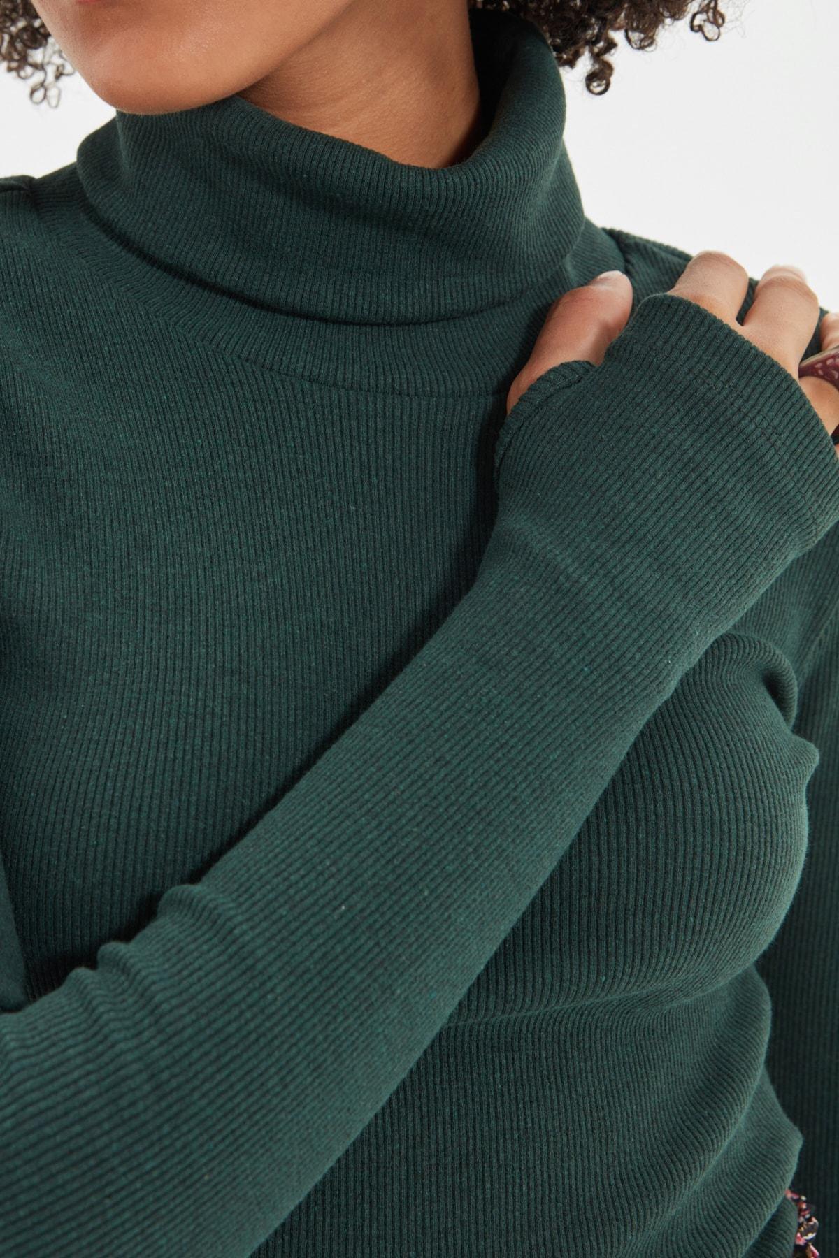 Green Turtleneck Ribbed Blouse, Green, large image number 11