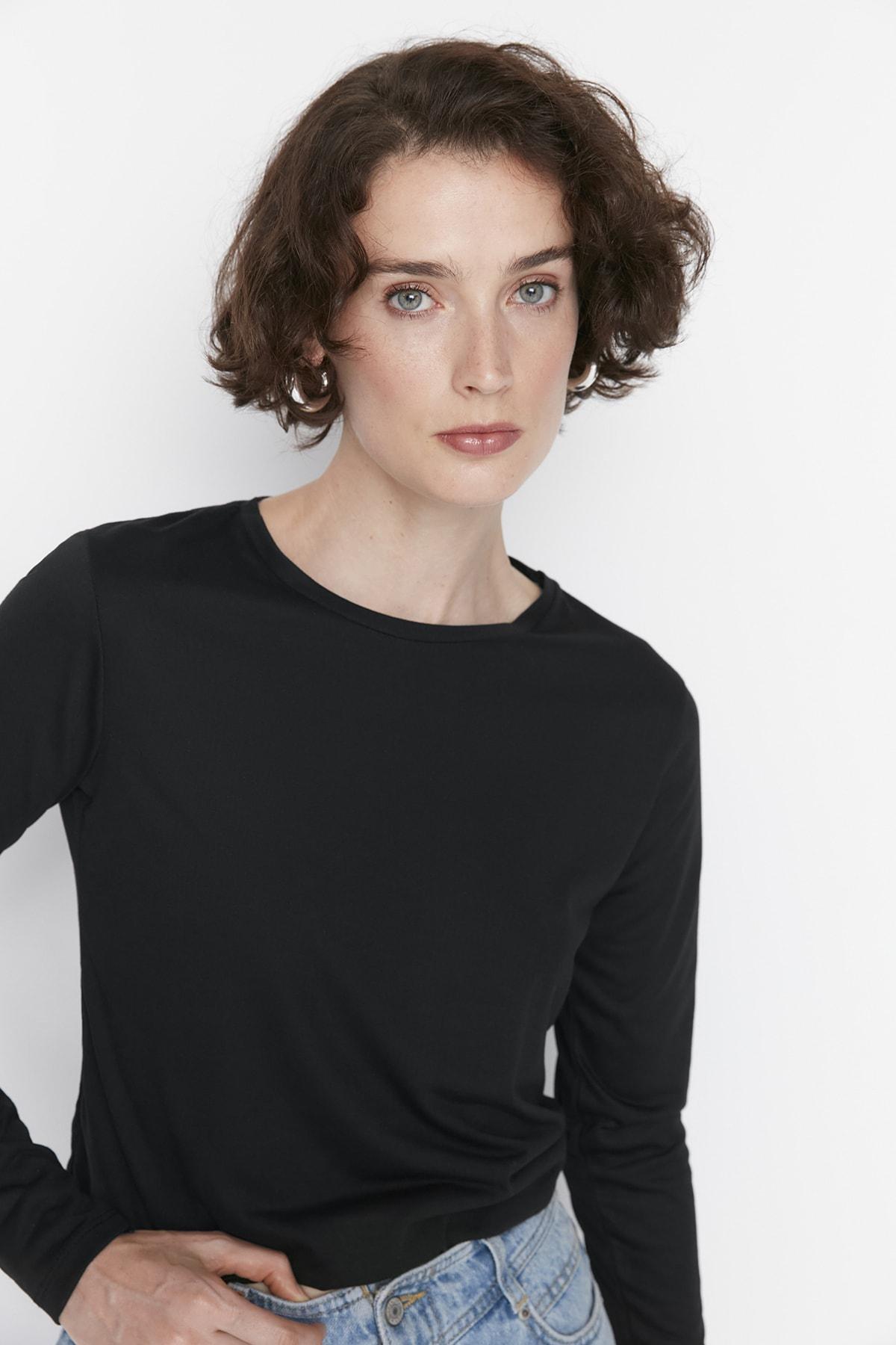 Black Regular Crew Neck Tshirt, , large image number 6