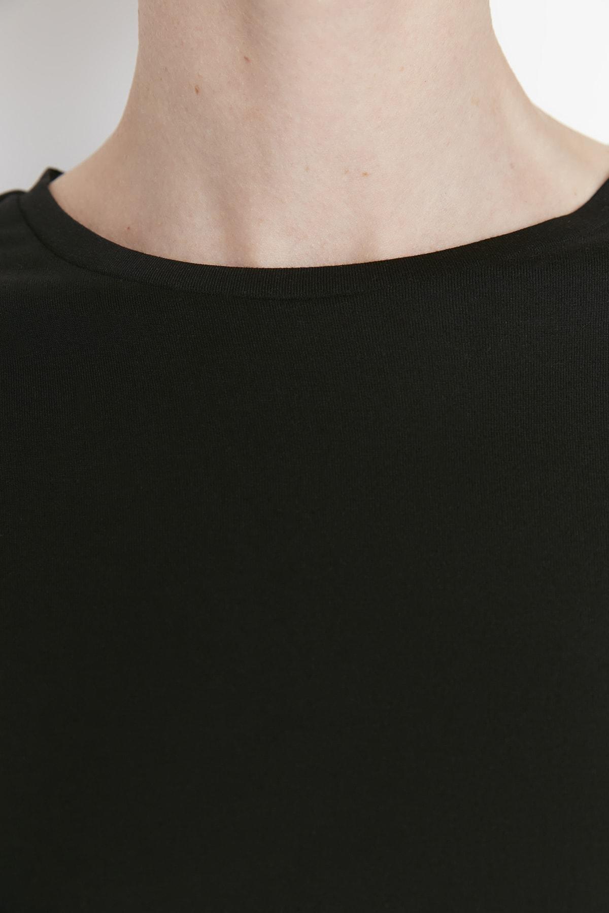 Black Regular Crew Neck Tshirt, , large image number 8