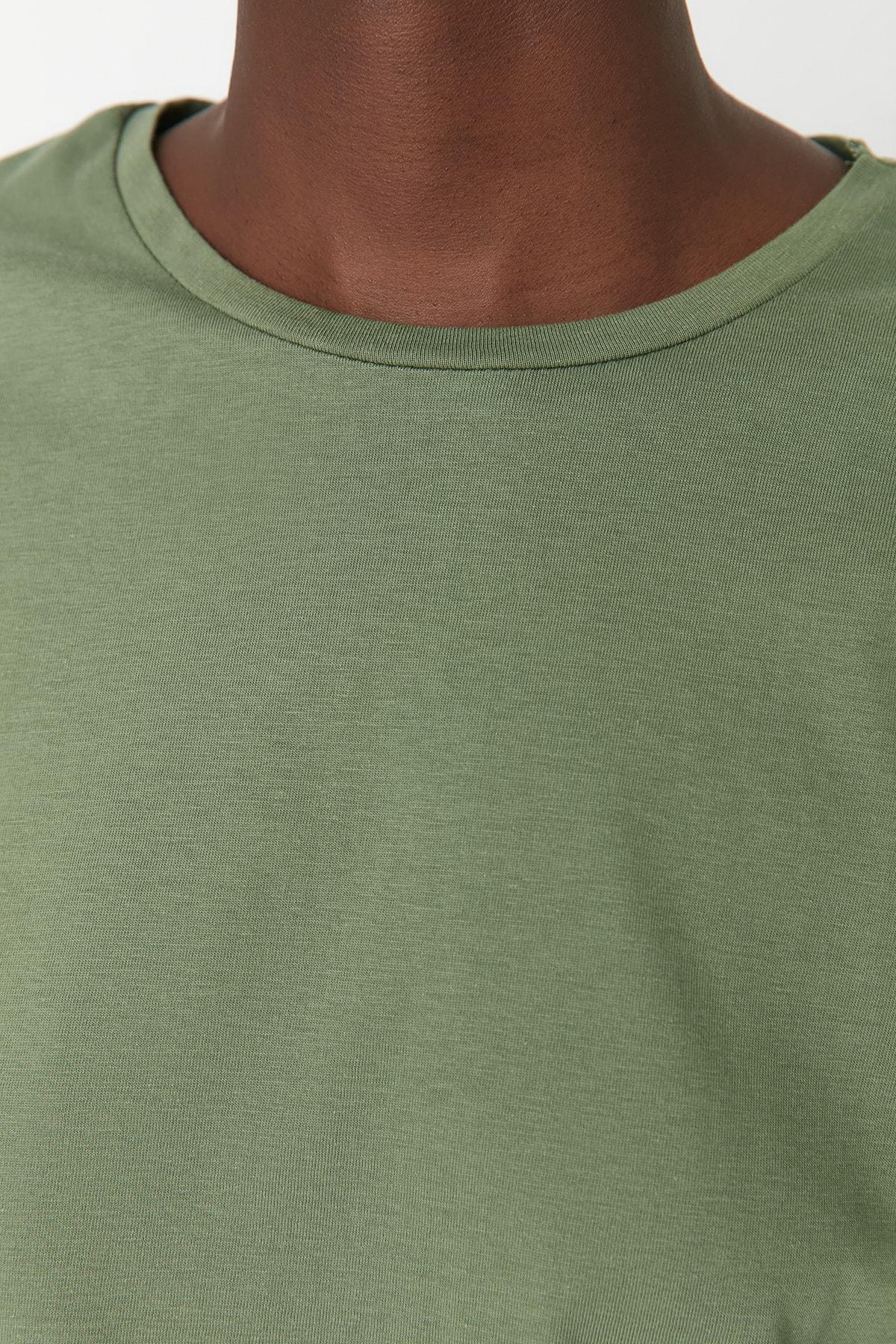 Green Regular Crew Neck Tshirt, , large image number 4