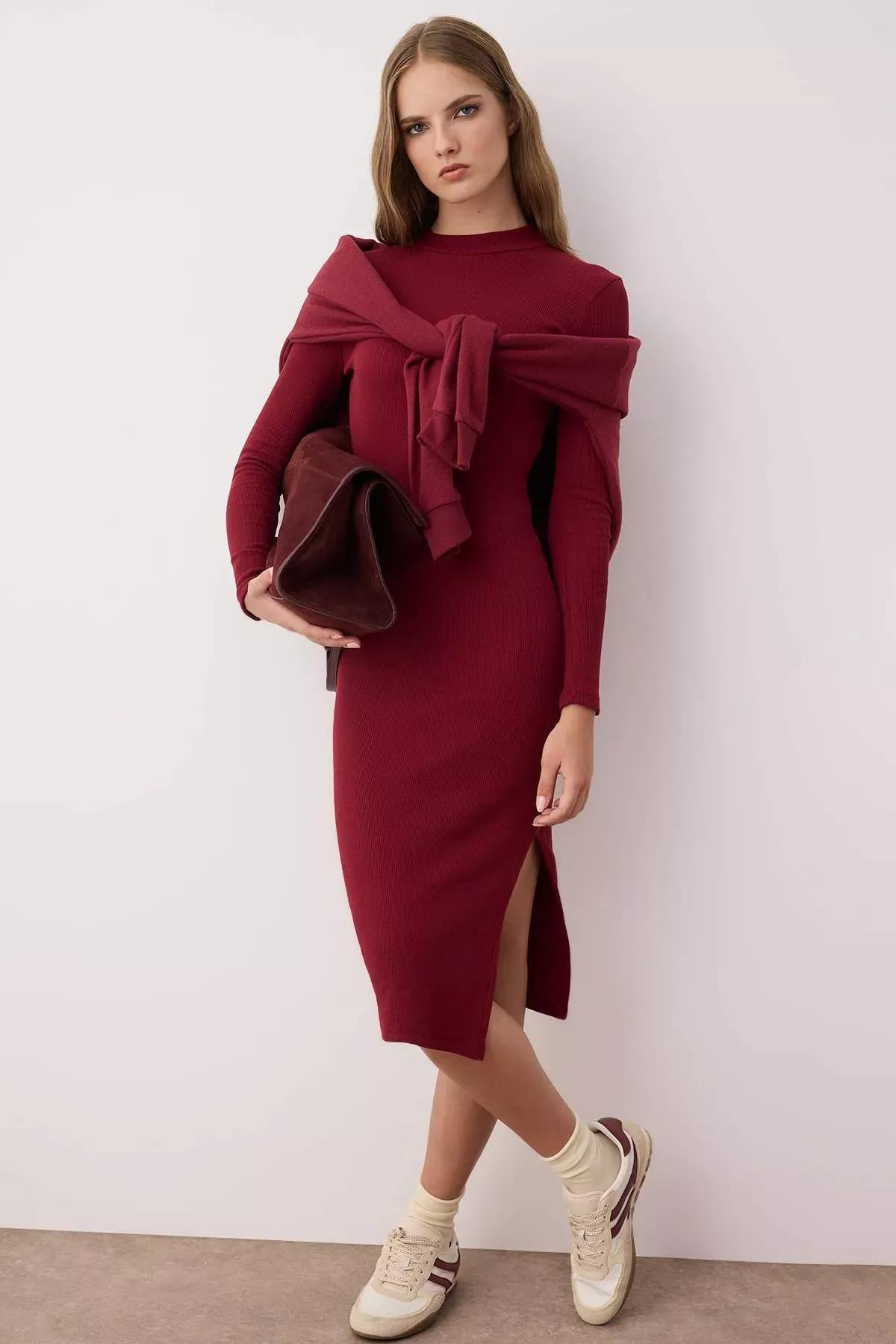 فستان متوسط الطول بفتحة، برغندي, Burgundy, large image number 2