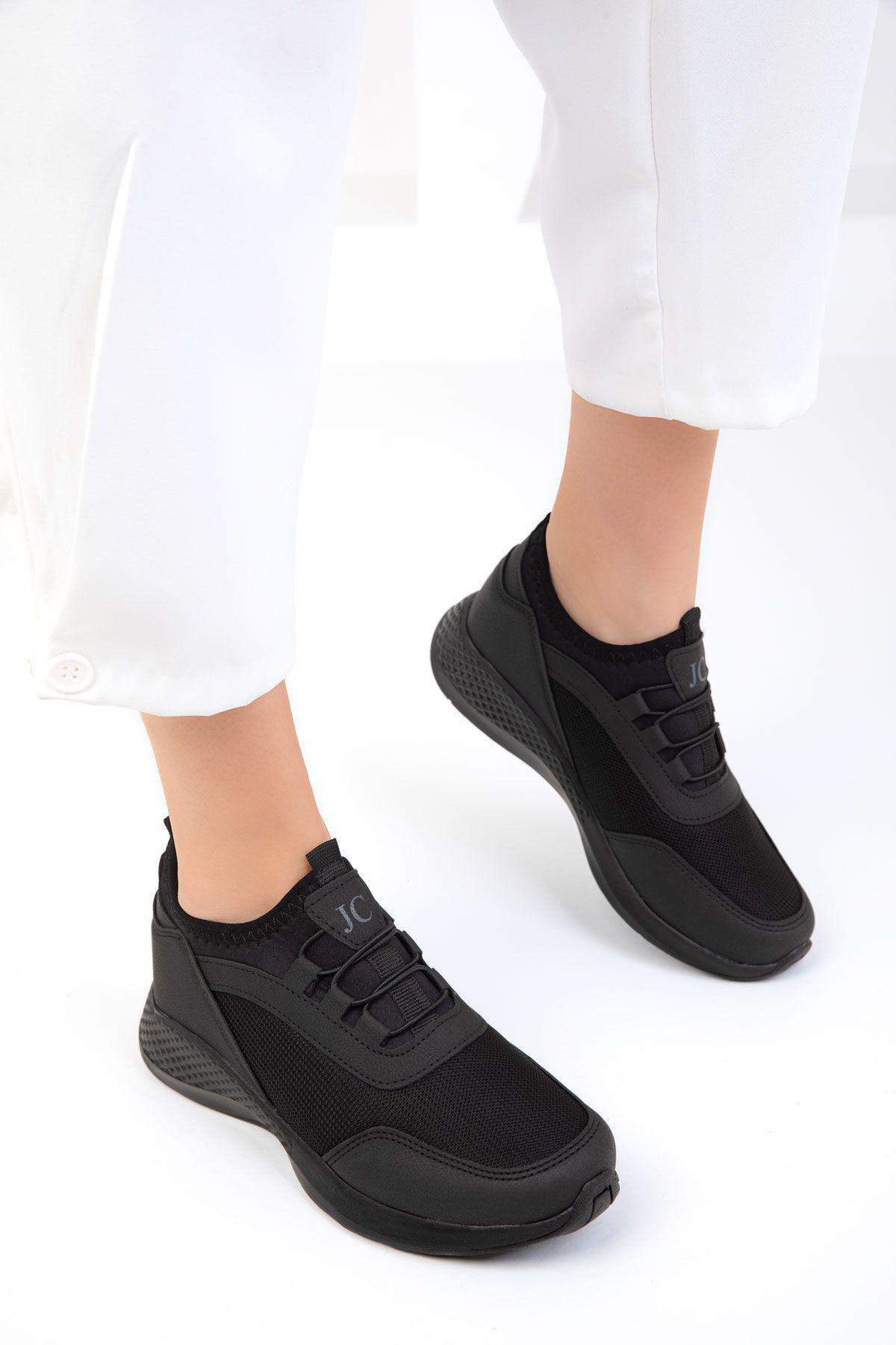 SOHO - Black Flat Sneakers