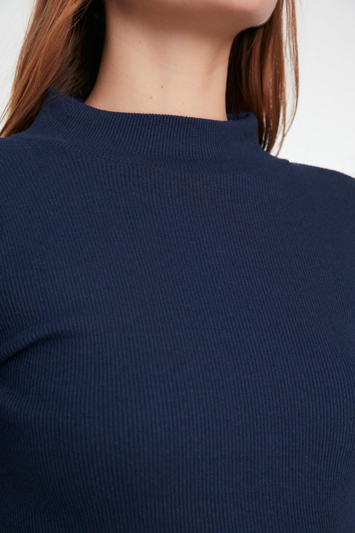 Blue Fitted Blouse, Dark blue, large image number 3