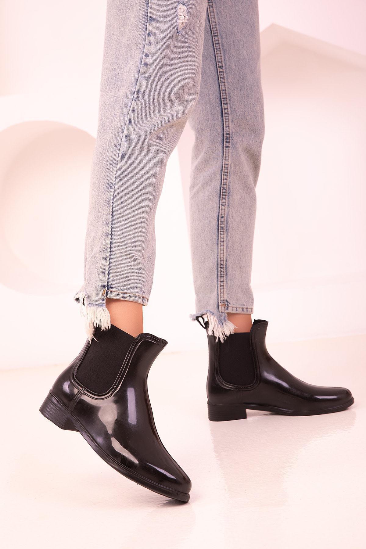 Black Glossy Ankle Boots, BLACK, large image number 3