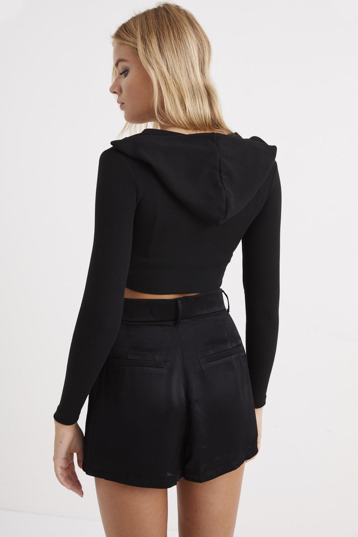 Black Hooded Fitted Blouse, , large image number 4