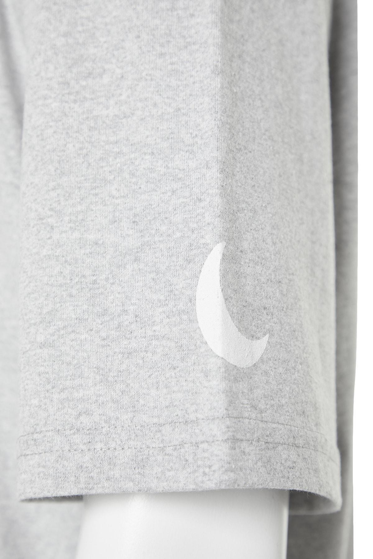 Trendyol - Grey Printed Crew Neck Pajama Set