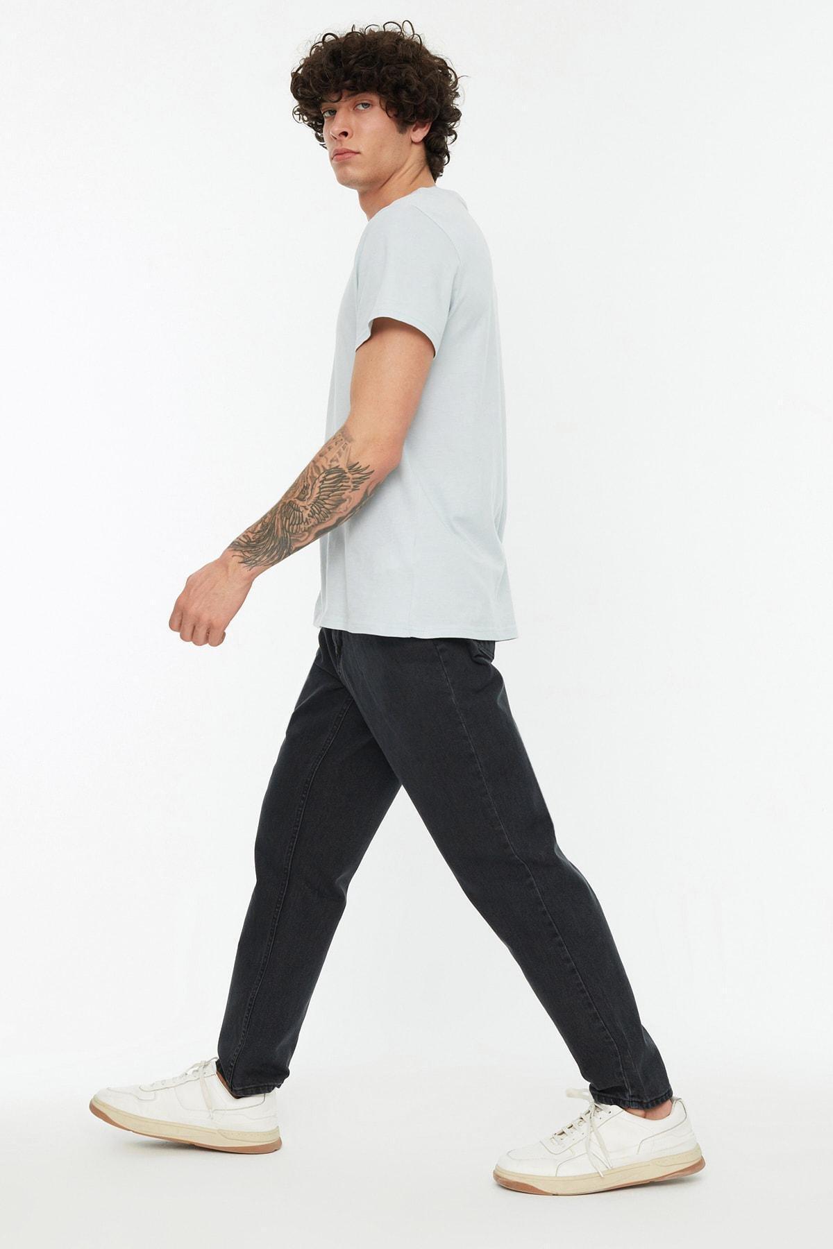Black Relaxed Mid Waist Jeans, , large image number 2