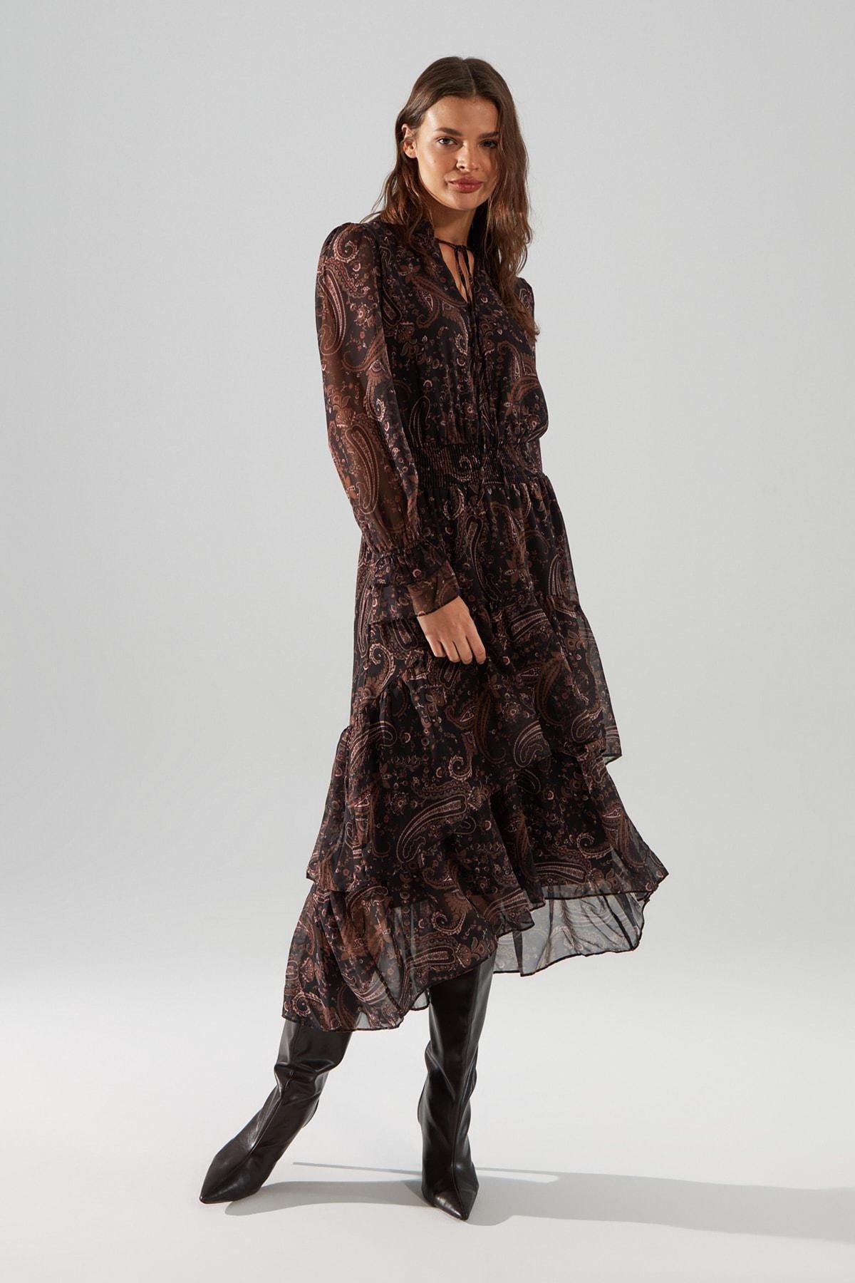 فستان بقصة على شكل حرف A بنمط بيزلي، ألوان متعددة, Multicolor, large image number 1