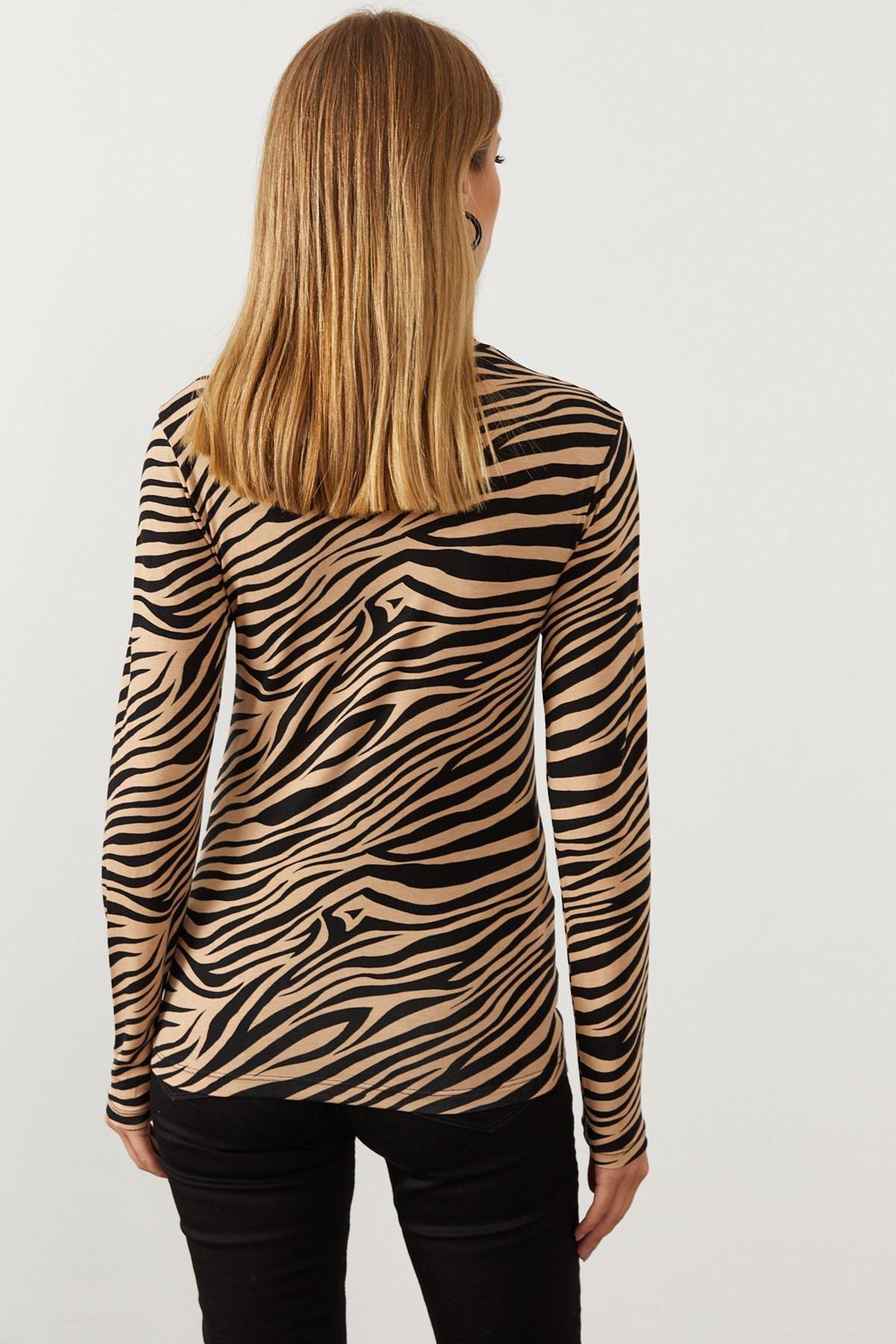 Brown Animal Print Fitted Blouse, Camel-Black, medium