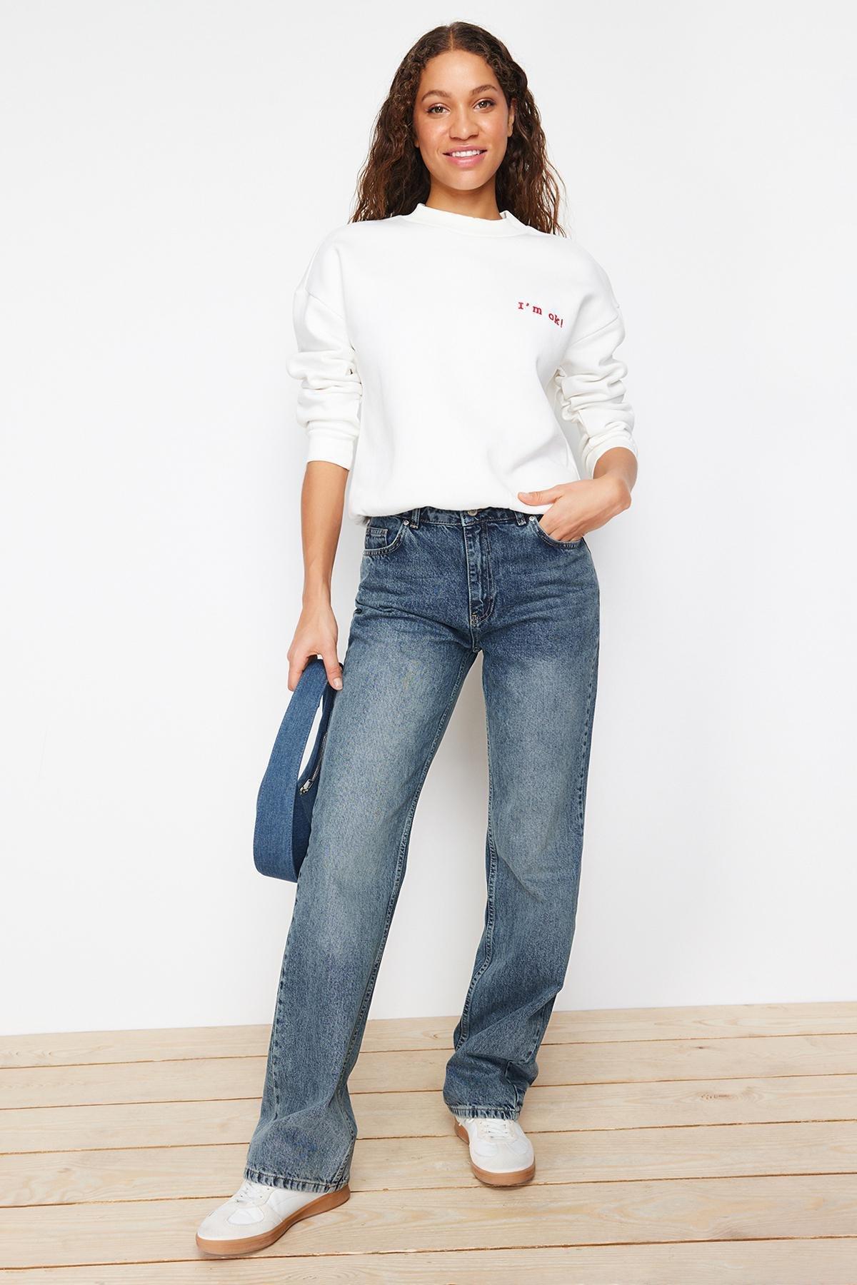 White Regular Sweatshirt, , large image number 1