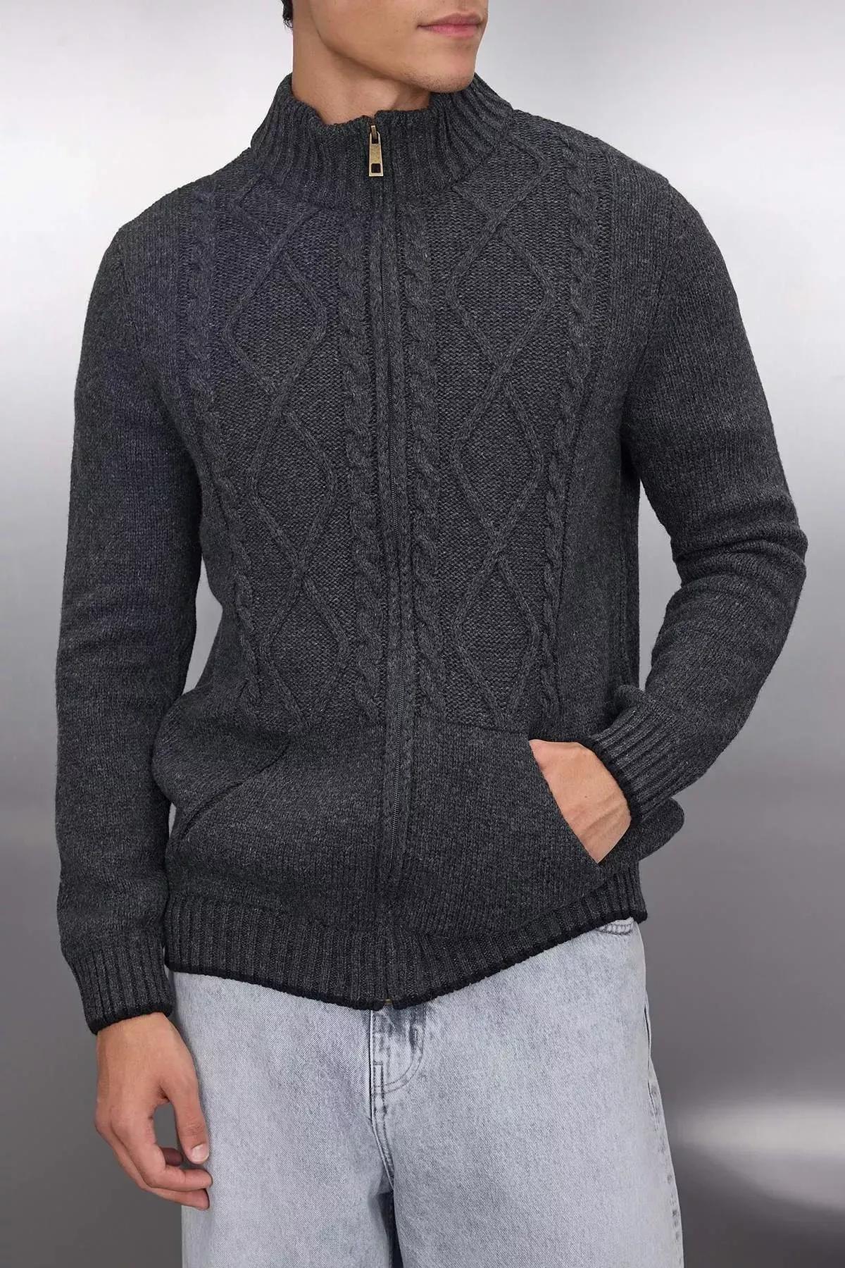 Gray Pattern Cardigan, , large image number 4